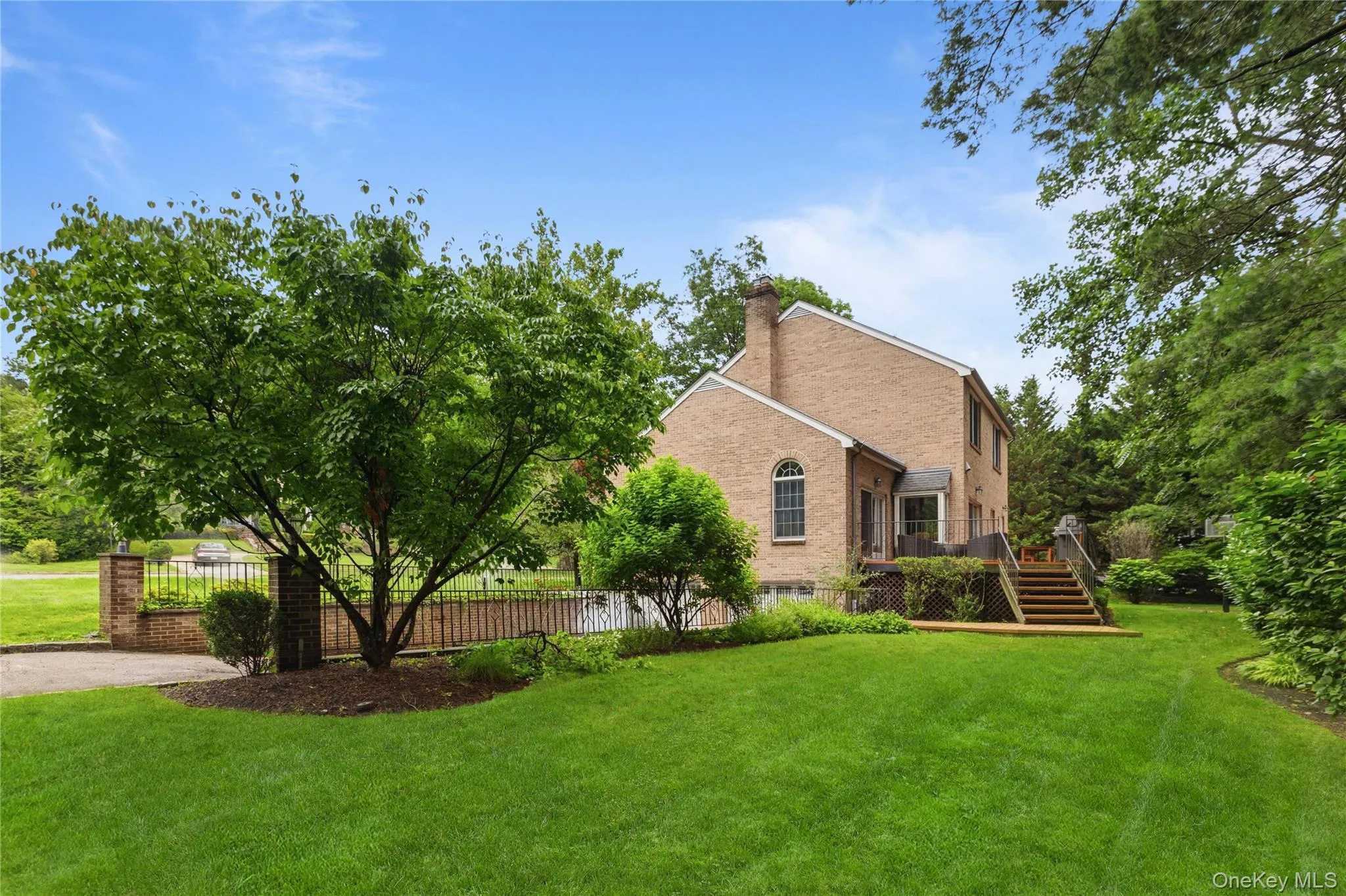191 Beechmont Drive, New Rochelle, NY, 4 Bedrooms Bedrooms, 8 Rooms Rooms,2 BathroomsBathrooms,Residential,For Rent,Beechmont,0,1011899 191 Beechmont Drive, New Rochelle, NY, 4 Bedrooms Bedrooms, 8 Rooms Rooms,2 BathroomsBathrooms,Residential,For Rent,Beechmont,0,1011899