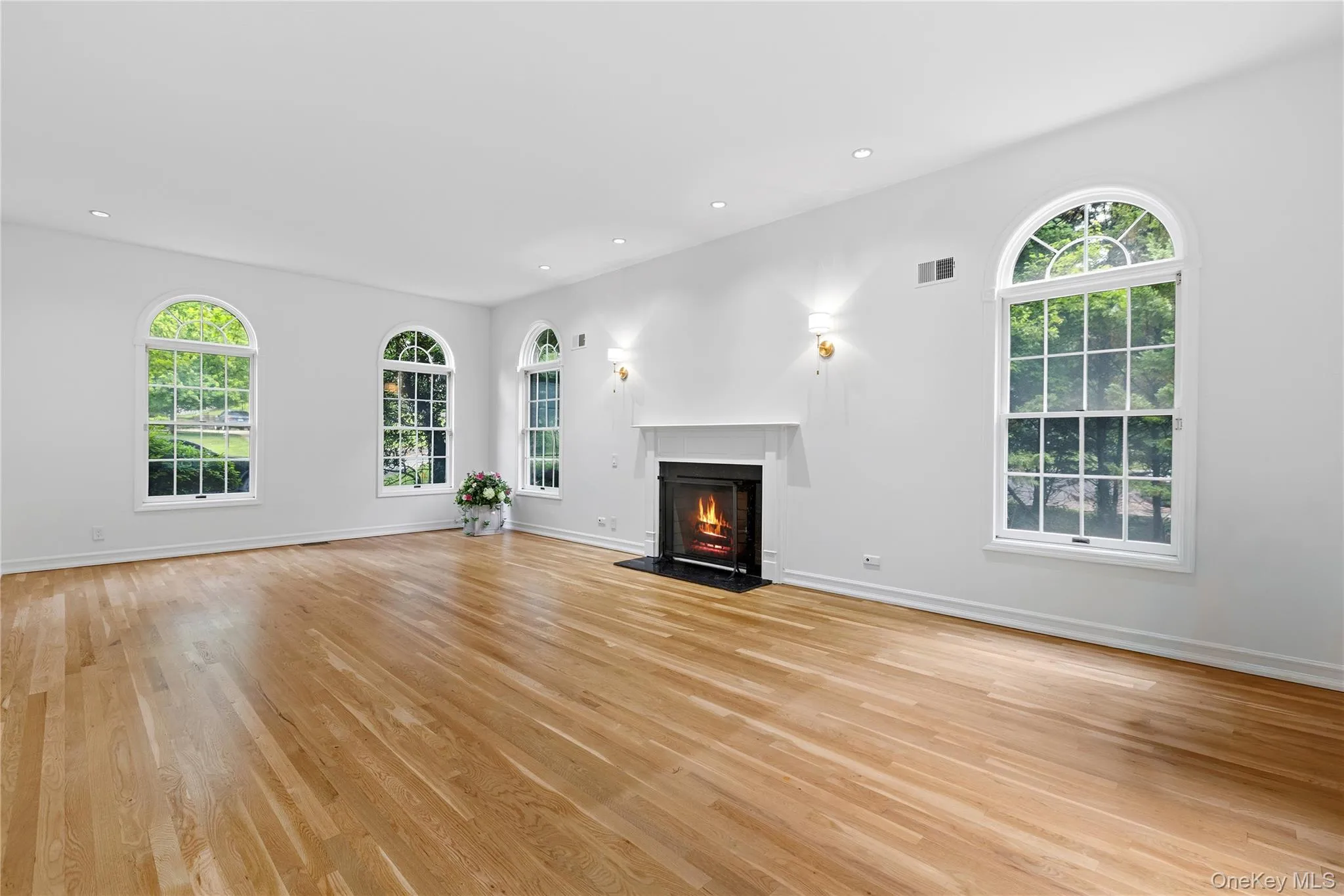 191 Beechmont Drive, New Rochelle, NY, 4 Bedrooms Bedrooms, 8 Rooms Rooms,2 BathroomsBathrooms,Residential,For Rent,Beechmont,0,1011899 191 Beechmont Drive, New Rochelle, NY, 4 Bedrooms Bedrooms, 8 Rooms Rooms,2 BathroomsBathrooms,Residential,For Rent,Beechmont,0,1011899