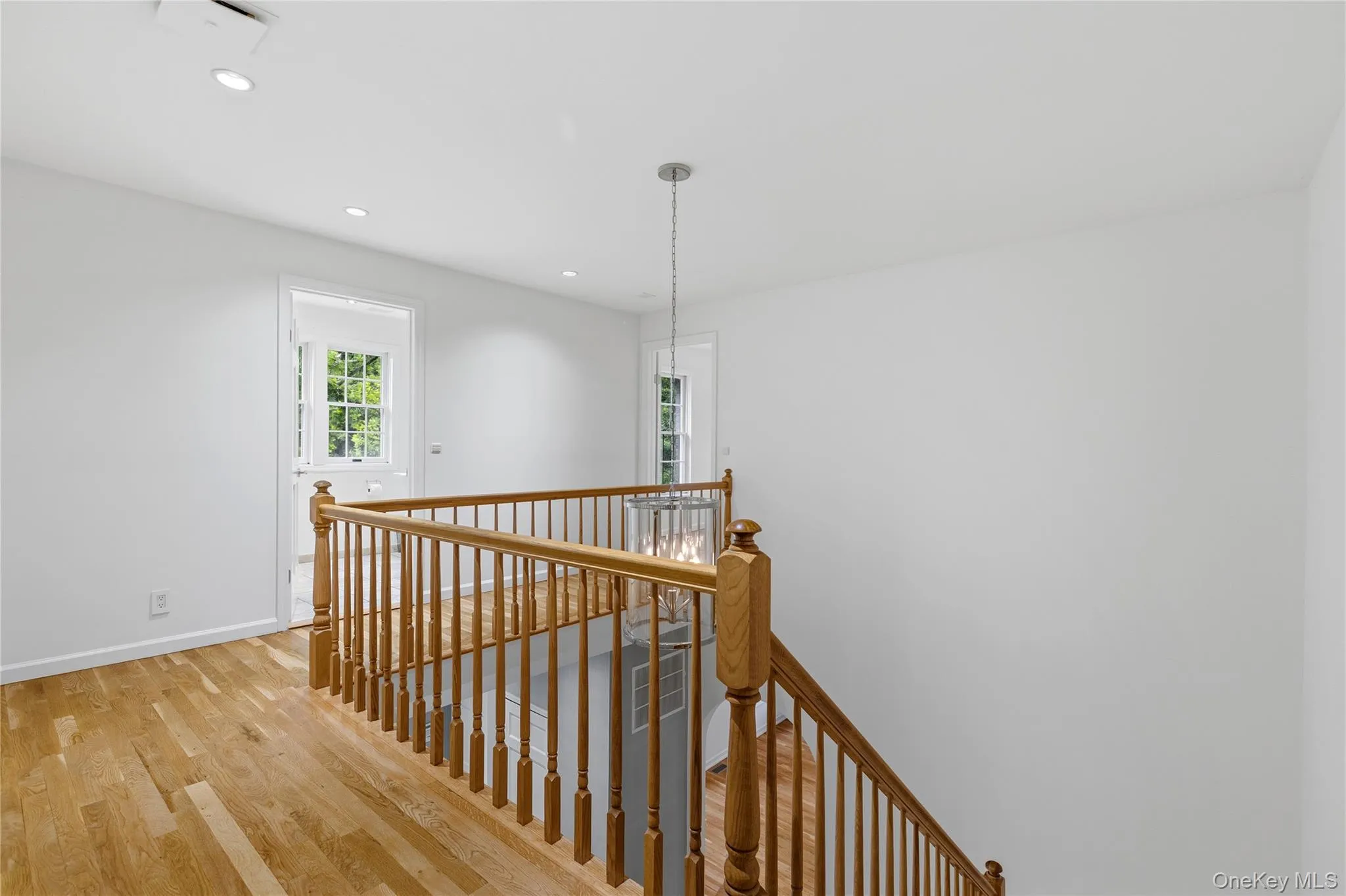 191 Beechmont Drive, New Rochelle, NY, 4 Bedrooms Bedrooms, 8 Rooms Rooms,2 BathroomsBathrooms,Residential,For Rent,Beechmont,0,1011899 191 Beechmont Drive, New Rochelle, NY, 4 Bedrooms Bedrooms, 8 Rooms Rooms,2 BathroomsBathrooms,Residential,For Rent,Beechmont,0,1011899