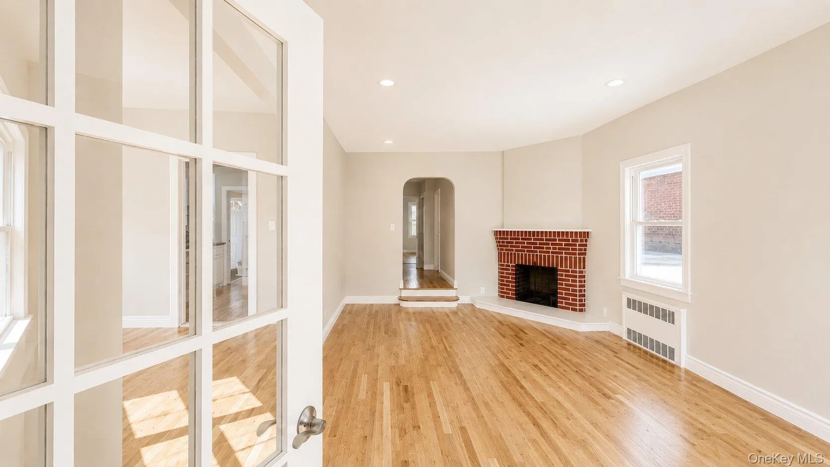 284 Beach 19th Street, New York, NY, 2 Bedrooms Bedrooms, 5 Rooms Rooms,1 BathroomBathrooms,Residential Lease,For Rent,Beach 19th,0,1011901 284 Beach 19th Street, New York, NY, 2 Bedrooms Bedrooms, 5 Rooms Rooms,1 BathroomBathrooms,Residential Lease,For Rent,Beach 19th,0,1011901