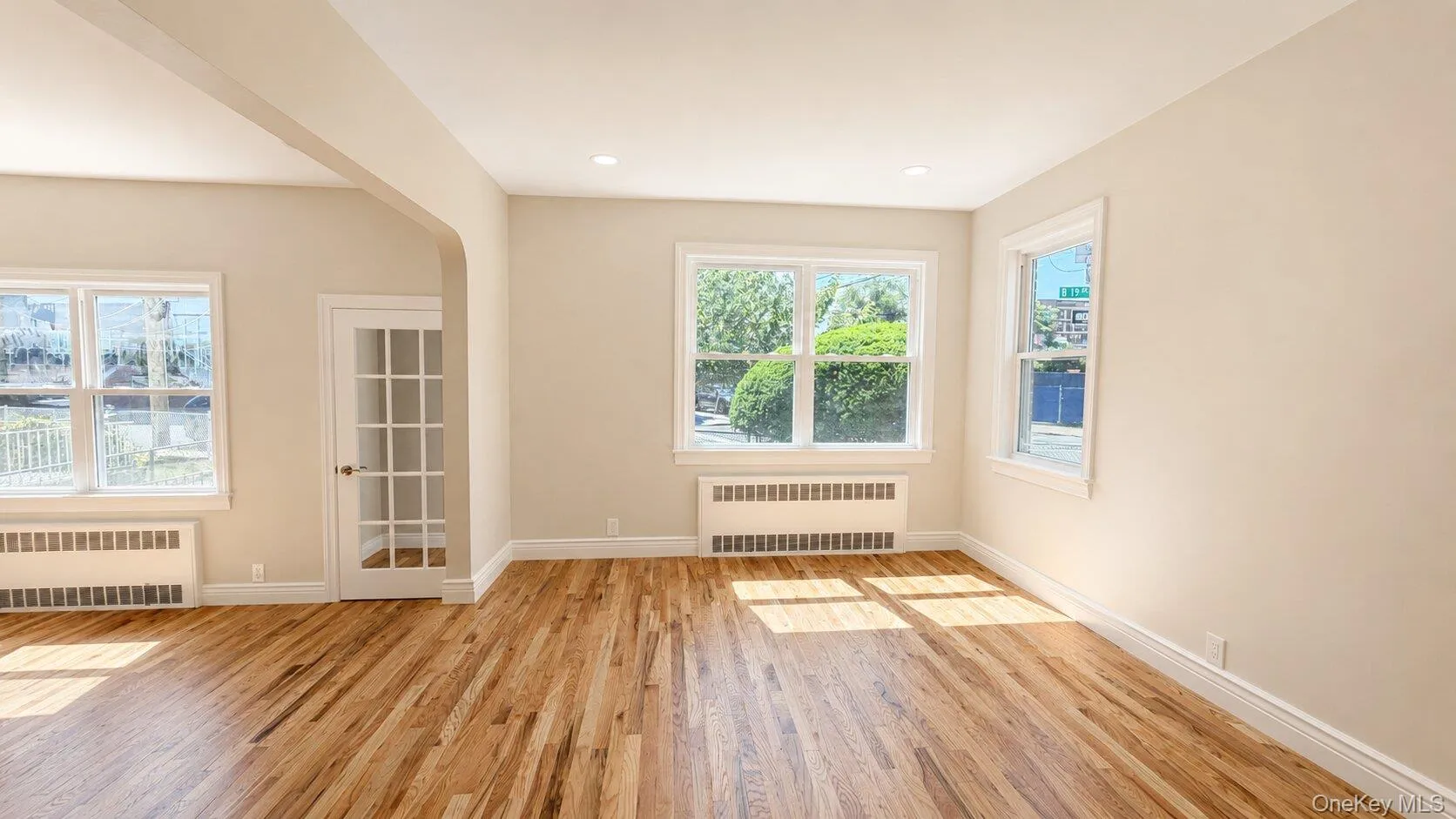 284 Beach 19th Street, New York, NY, 2 Bedrooms Bedrooms, 5 Rooms Rooms,1 BathroomBathrooms,Residential Lease,For Rent,Beach 19th,0,1011901 284 Beach 19th Street, New York, NY, 2 Bedrooms Bedrooms, 5 Rooms Rooms,1 BathroomBathrooms,Residential Lease,For Rent,Beach 19th,0,1011901
