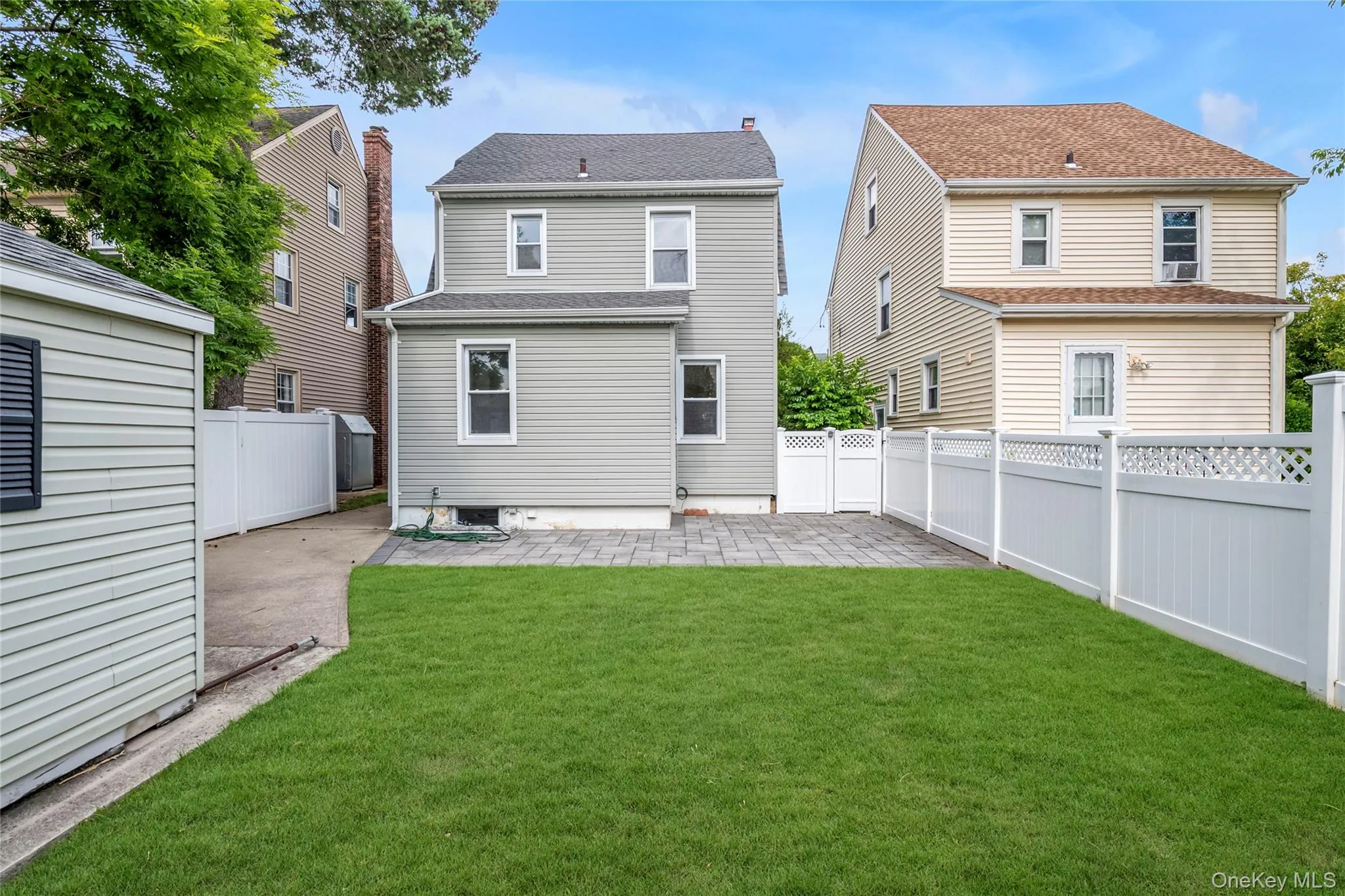 309 Marcellus Road, North Hempstead, NY, 3 Bedrooms Bedrooms, 7 Rooms Rooms,1 BathroomBathrooms,Residential,For Rent,Marcellus,0,1011902 309 Marcellus Road, North Hempstead, NY, 3 Bedrooms Bedrooms, 7 Rooms Rooms,1 BathroomBathrooms,Residential,For Rent,Marcellus,0,1011902