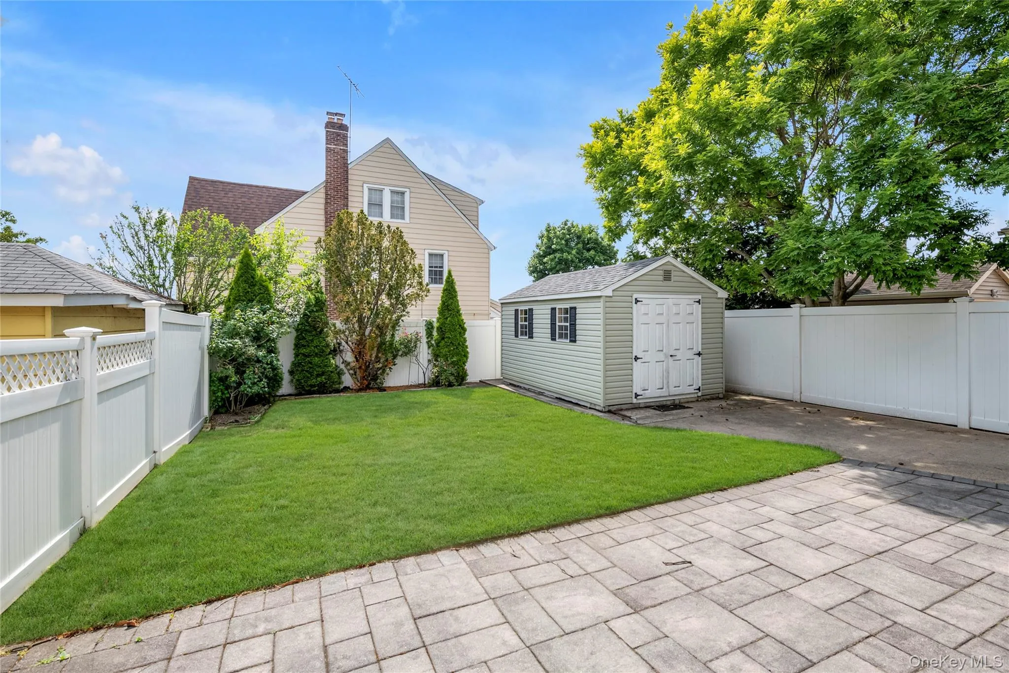 309 Marcellus Road, North Hempstead, NY, 3 Bedrooms Bedrooms, 7 Rooms Rooms,1 BathroomBathrooms,Residential,For Rent,Marcellus,0,1011902 309 Marcellus Road, North Hempstead, NY, 3 Bedrooms Bedrooms, 7 Rooms Rooms,1 BathroomBathrooms,Residential,For Rent,Marcellus,0,1011902