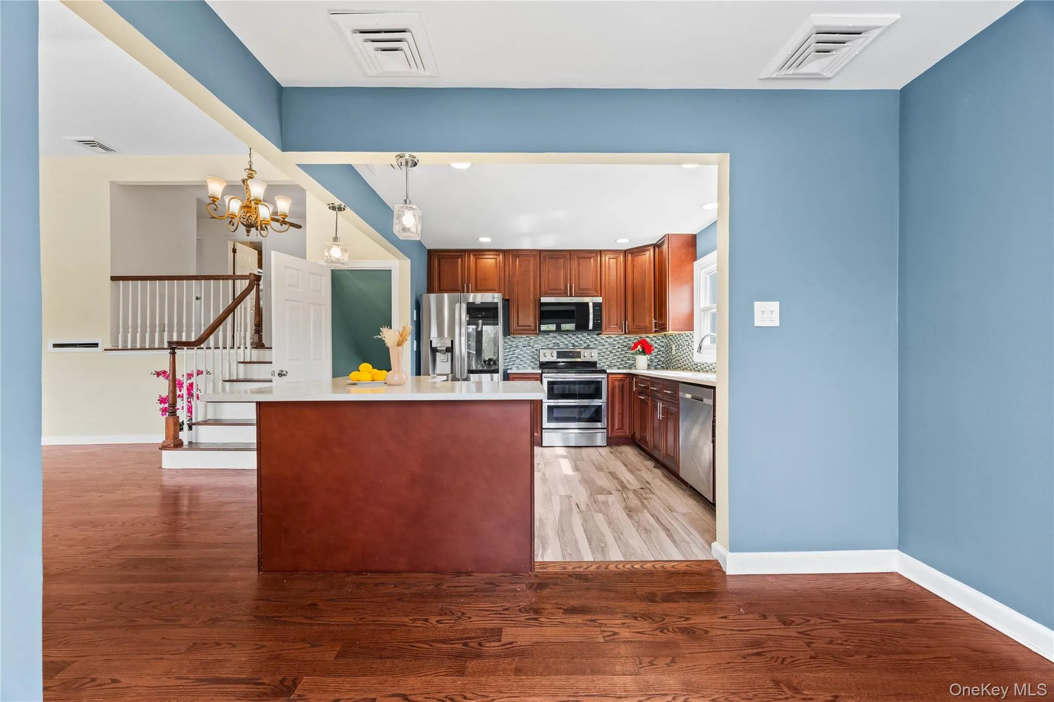 44 Bruce Lane, North Hempstead, NY, 4 Bedrooms Bedrooms, 10 Rooms Rooms,3 BathroomsBathrooms,Residential Lease,For Rent,Bruce,0,1011904 44 Bruce Lane, North Hempstead, NY, 4 Bedrooms Bedrooms, 10 Rooms Rooms,3 BathroomsBathrooms,Residential Lease,For Rent,Bruce,0,1011904