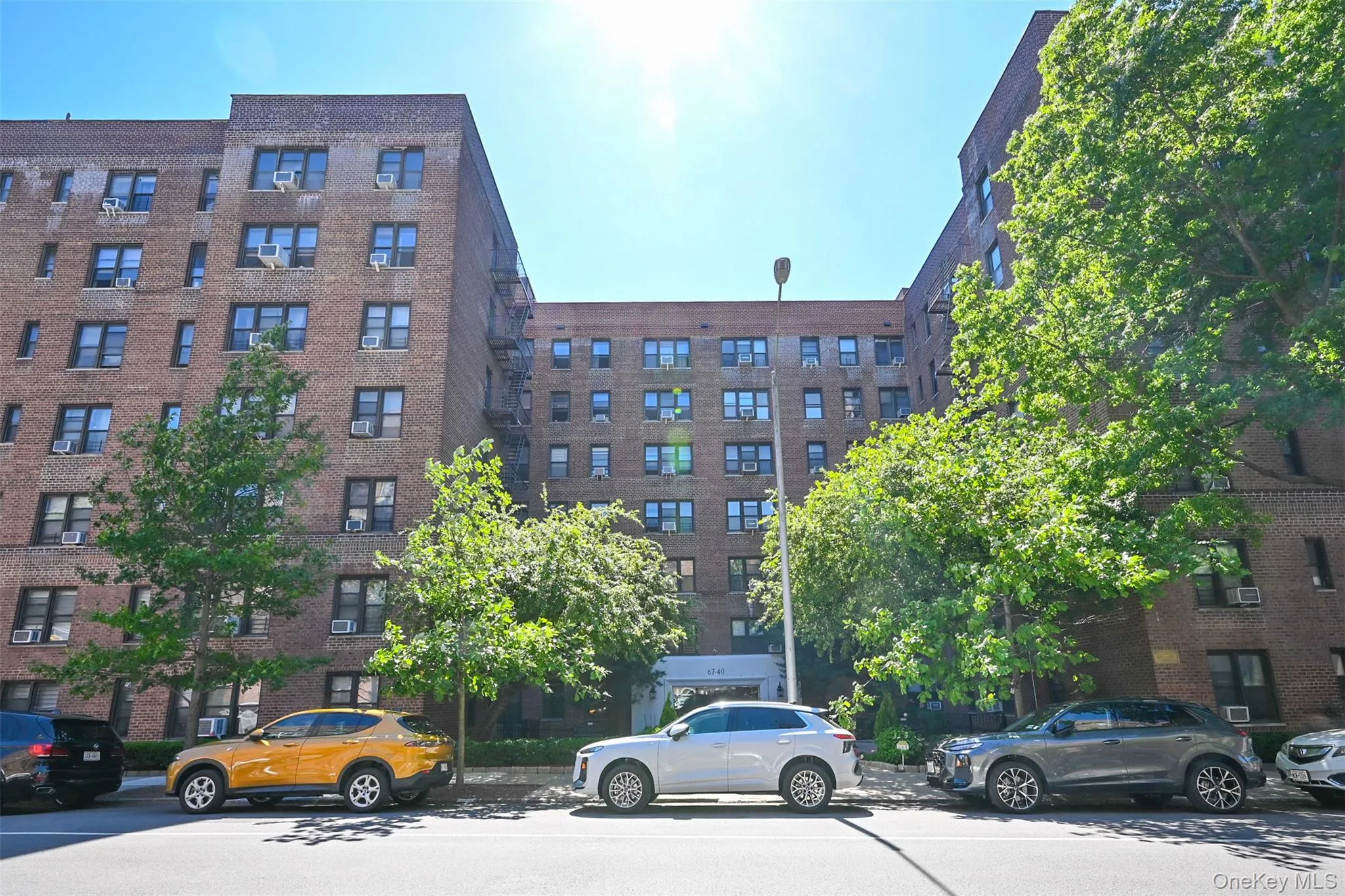 67-40 Yellowstone Boulevard, New York, NY, 2 Rooms Rooms,1 BathroomBathrooms,Residential,For Rent,Yellowstone,0,1011908 67-40 Yellowstone Boulevard, New York, NY, 2 Rooms Rooms,1 BathroomBathrooms,Residential,For Rent,Yellowstone,0,1011908