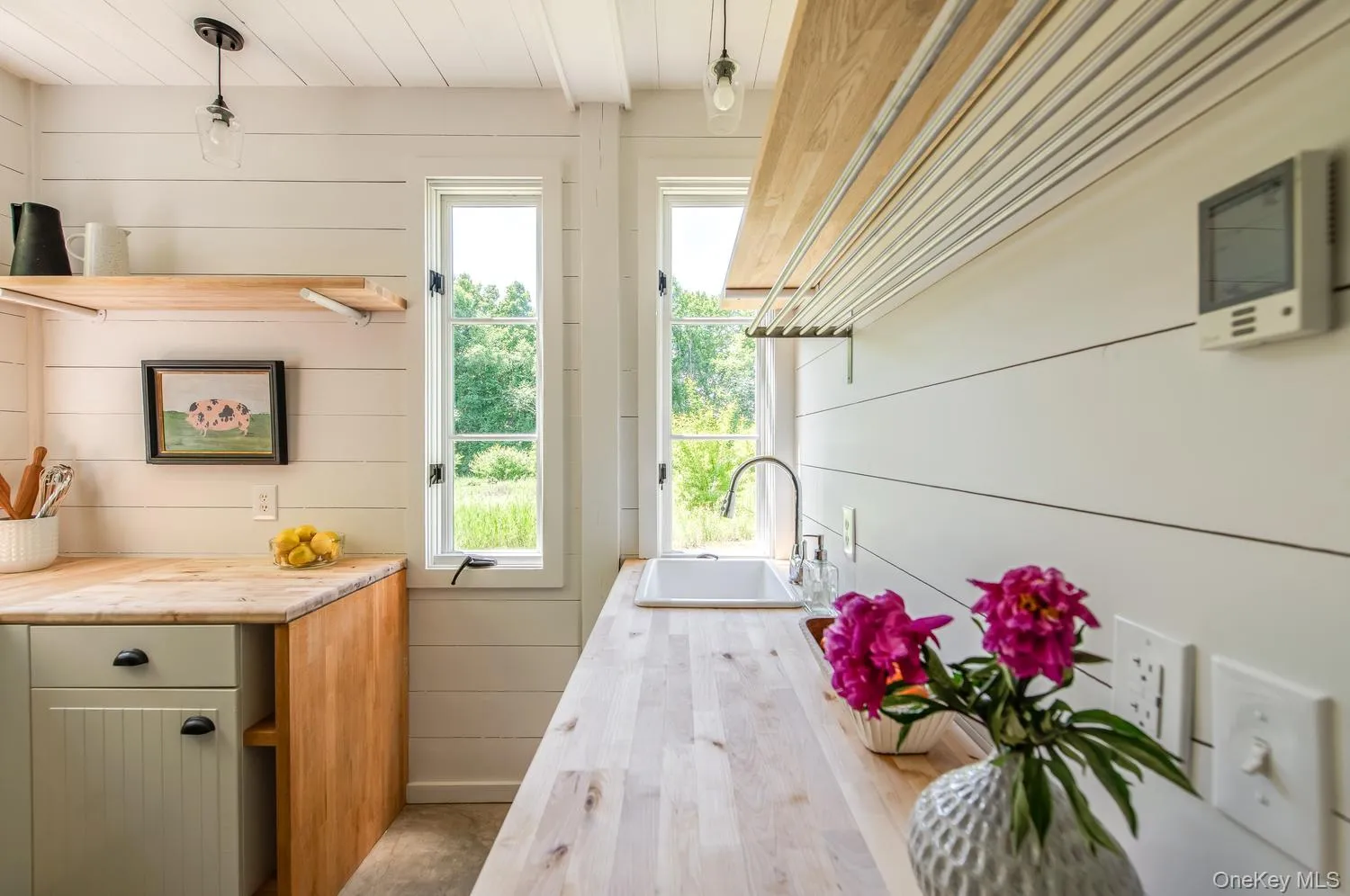 275 Pitts Road, Chatham, NY, 3 Bedrooms Bedrooms, 12 Rooms Rooms,3 BathroomsBathrooms,Residential,For Rent,Pitts,0,1011916 275 Pitts Road, Chatham, NY, 3 Bedrooms Bedrooms, 12 Rooms Rooms,3 BathroomsBathrooms,Residential,For Rent,Pitts,0,1011916