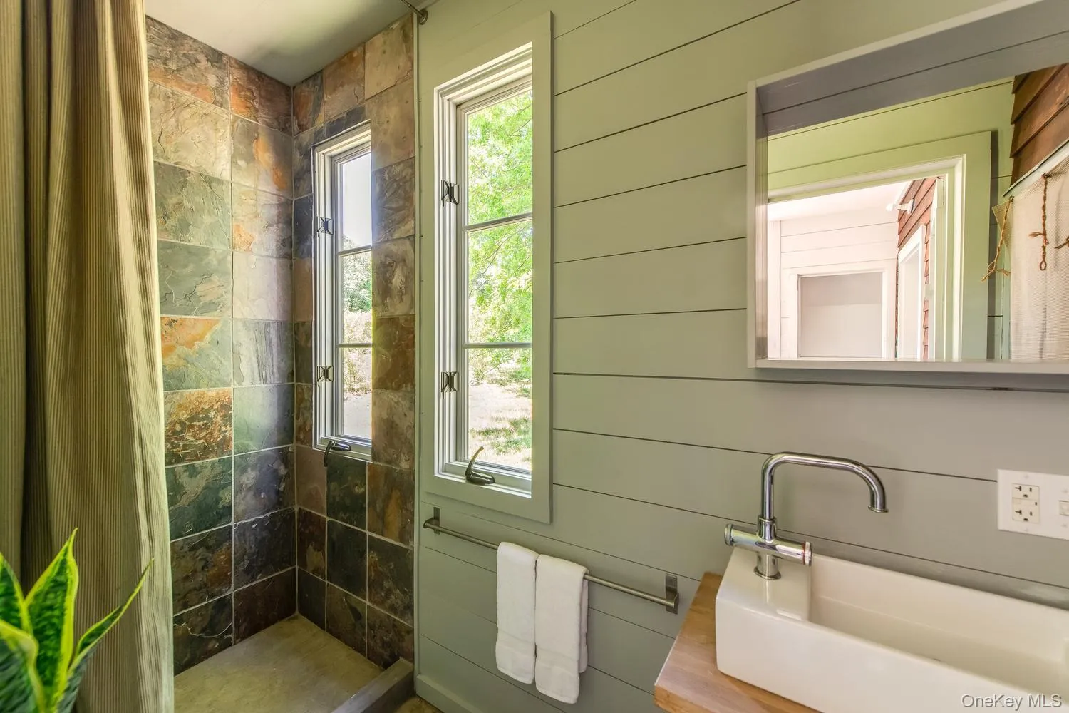 275 Pitts Road, Chatham, NY, 3 Bedrooms Bedrooms, 12 Rooms Rooms,3 BathroomsBathrooms,Residential,For Rent,Pitts,0,1011916 275 Pitts Road, Chatham, NY, 3 Bedrooms Bedrooms, 12 Rooms Rooms,3 BathroomsBathrooms,Residential,For Rent,Pitts,0,1011916