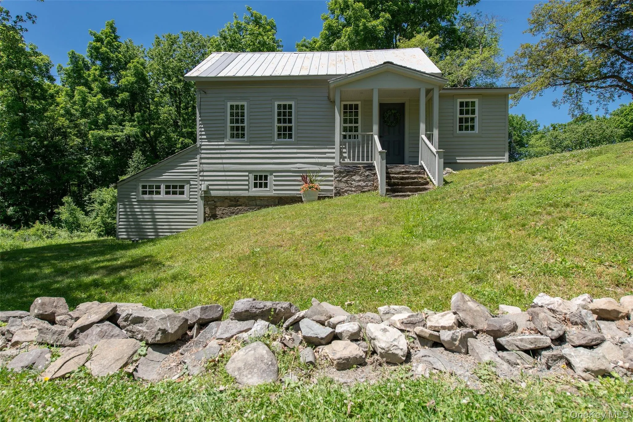 275 Pitts Road, Chatham, NY, 3 Bedrooms Bedrooms, 12 Rooms Rooms,3 BathroomsBathrooms,Residential,For Rent,Pitts,0,1011916 275 Pitts Road, Chatham, NY, 3 Bedrooms Bedrooms, 12 Rooms Rooms,3 BathroomsBathrooms,Residential,For Rent,Pitts,0,1011916