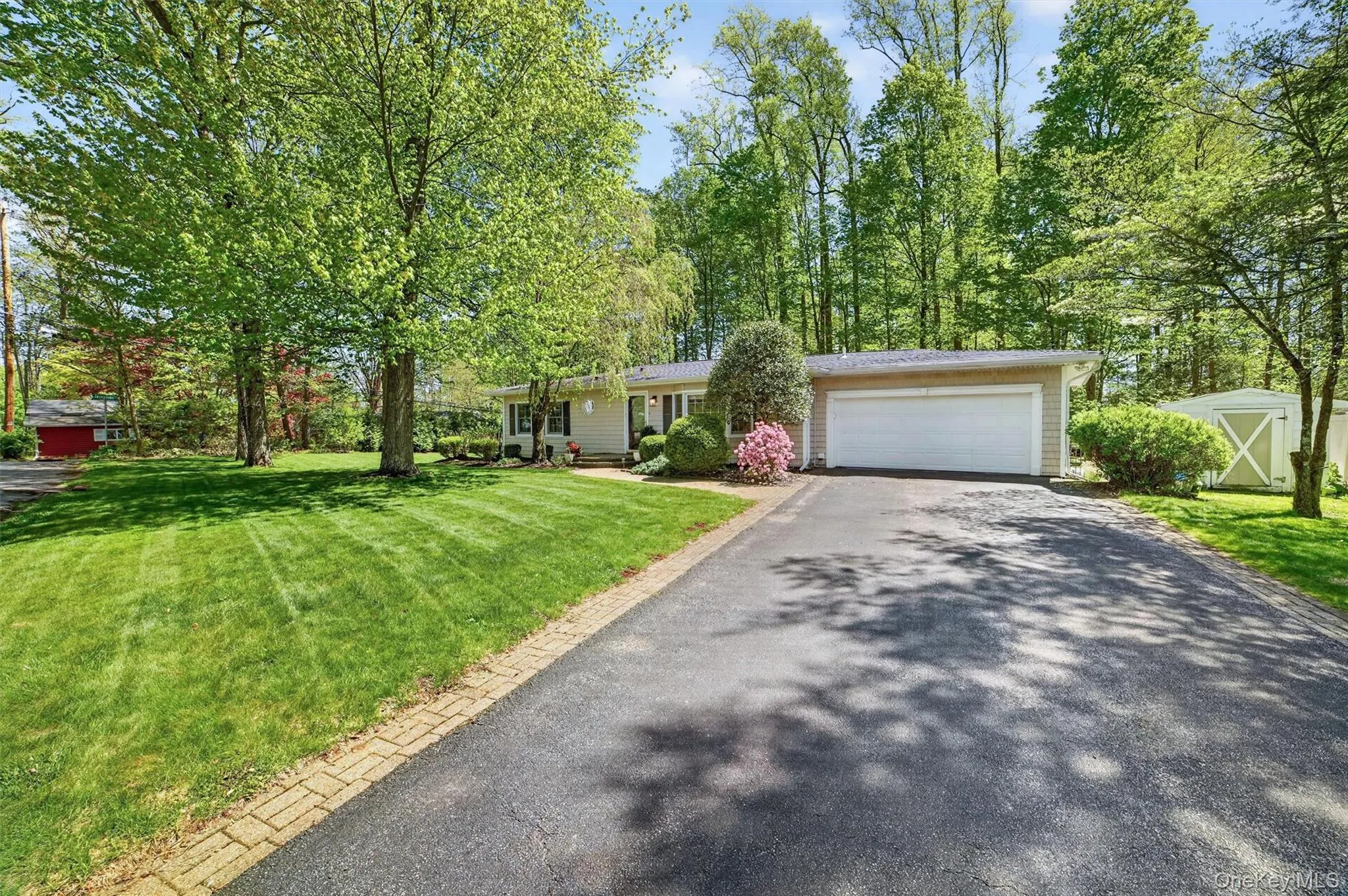 2864 Hedwig Drive, Yorktown, NY, 3 Bedrooms Bedrooms, 7 Rooms Rooms,2 BathroomsBathrooms,Residential,For Rent,Hedwig,0,KEY1011918 2864 Hedwig Drive, Yorktown, NY, 3 Bedrooms Bedrooms, 7 Rooms Rooms,2 BathroomsBathrooms,Residential,For Rent,Hedwig,0,KEY1011918