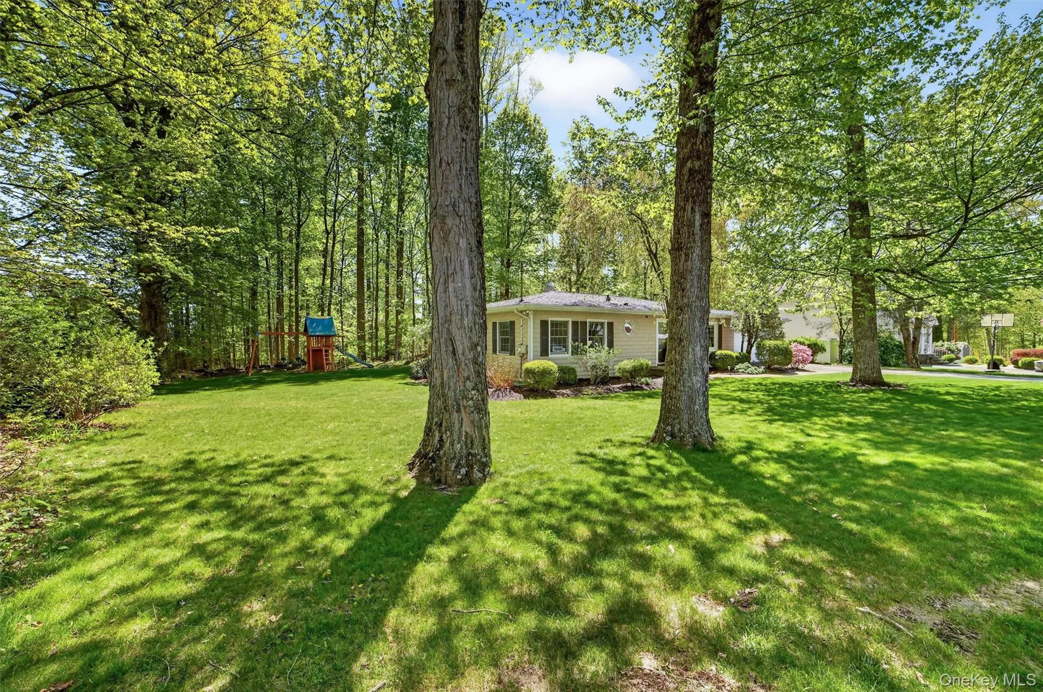 2864 Hedwig Drive, Yorktown, NY, 3 Bedrooms Bedrooms, 7 Rooms Rooms,2 BathroomsBathrooms,Residential,For Rent,Hedwig,0,KEY1011918 2864 Hedwig Drive, Yorktown, NY, 3 Bedrooms Bedrooms, 7 Rooms Rooms,2 BathroomsBathrooms,Residential,For Rent,Hedwig,0,KEY1011918