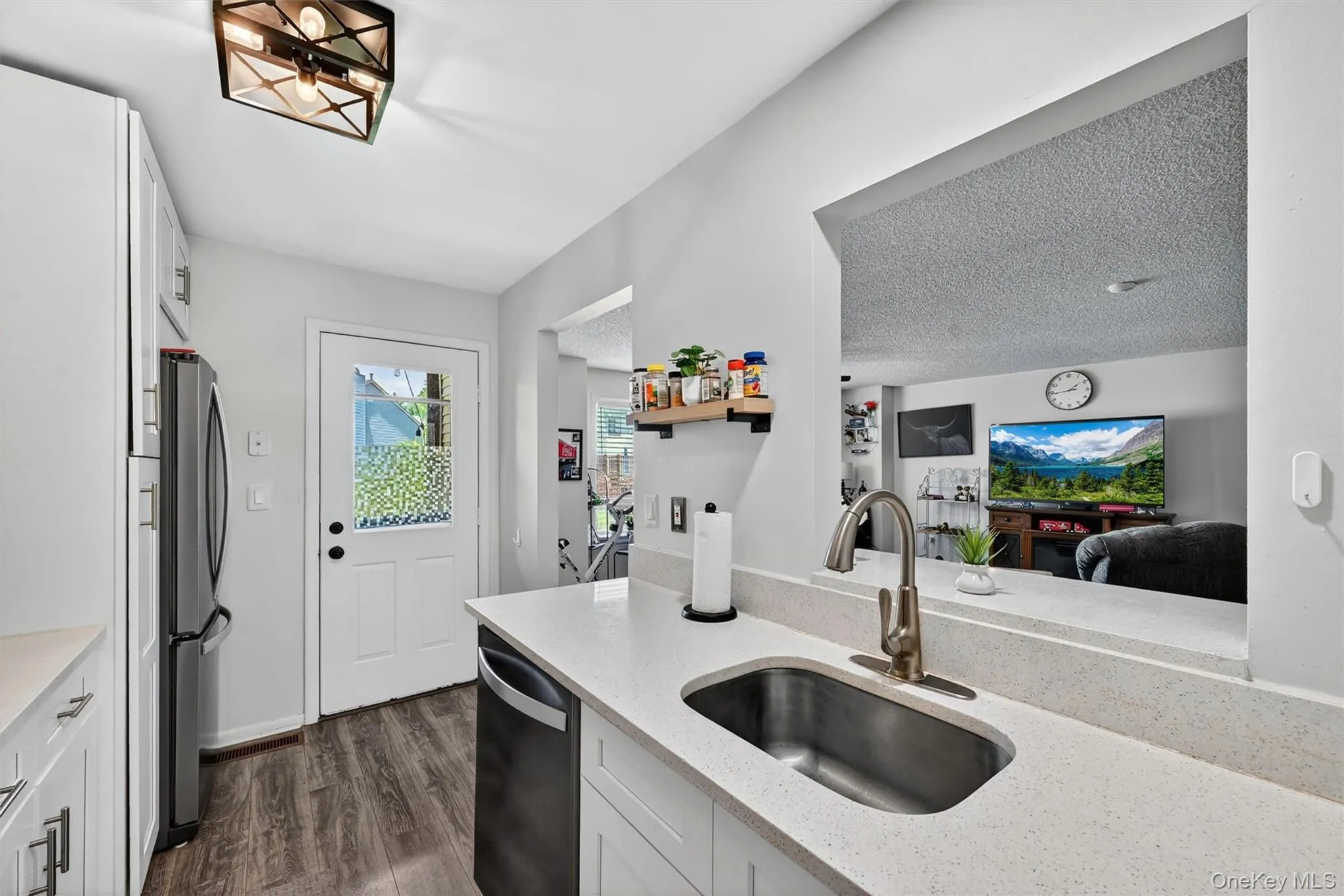 Door from kitchen leads to your private deck. Door from kitchen leads to your private deck.