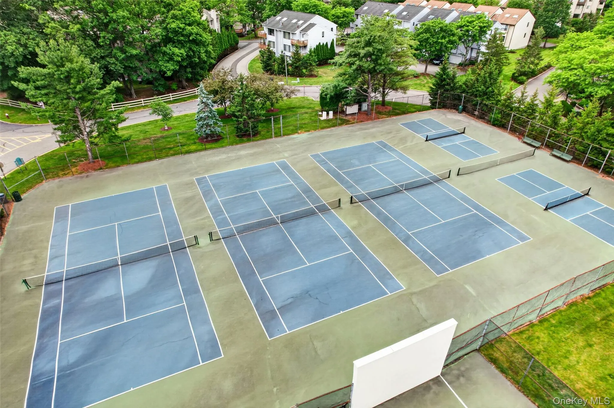6 Linda Court, Clarkstown, NY, 1 Bedroom Bedrooms, 4 Rooms Rooms,1 BathroomBathrooms,Residential,For Rent,Linda,0,1011923 6 Linda Court, Clarkstown, NY, 1 Bedroom Bedrooms, 4 Rooms Rooms,1 BathroomBathrooms,Residential,For Rent,Linda,0,1011923