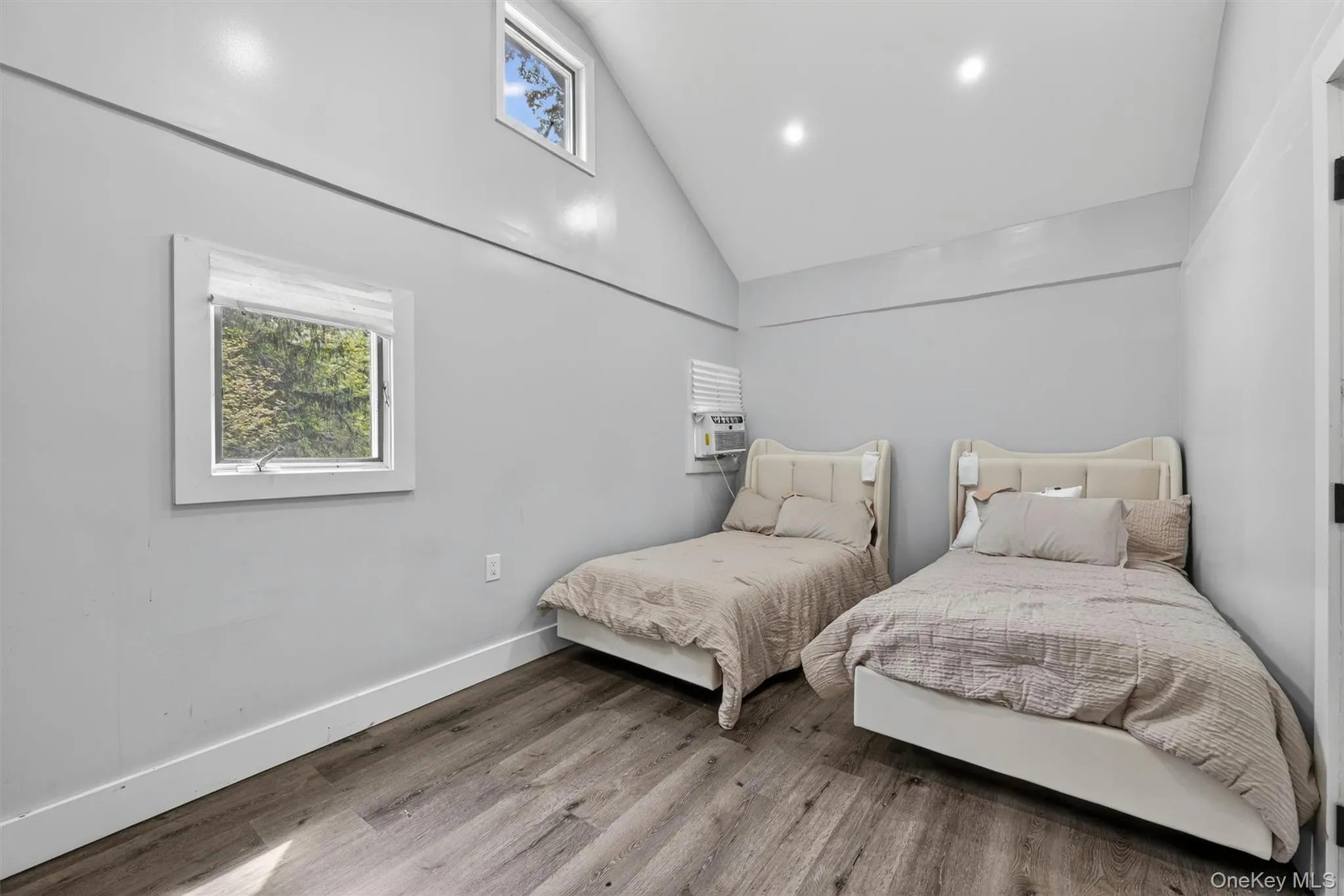 414 Buena Vista Road, Clarkstown, NY, 5 Bedrooms Bedrooms, 9 Rooms Rooms,3 BathroomsBathrooms,Residential,For Rent,Buena Vista,0,1011924 414 Buena Vista Road, Clarkstown, NY, 5 Bedrooms Bedrooms, 9 Rooms Rooms,3 BathroomsBathrooms,Residential,For Rent,Buena Vista,0,1011924