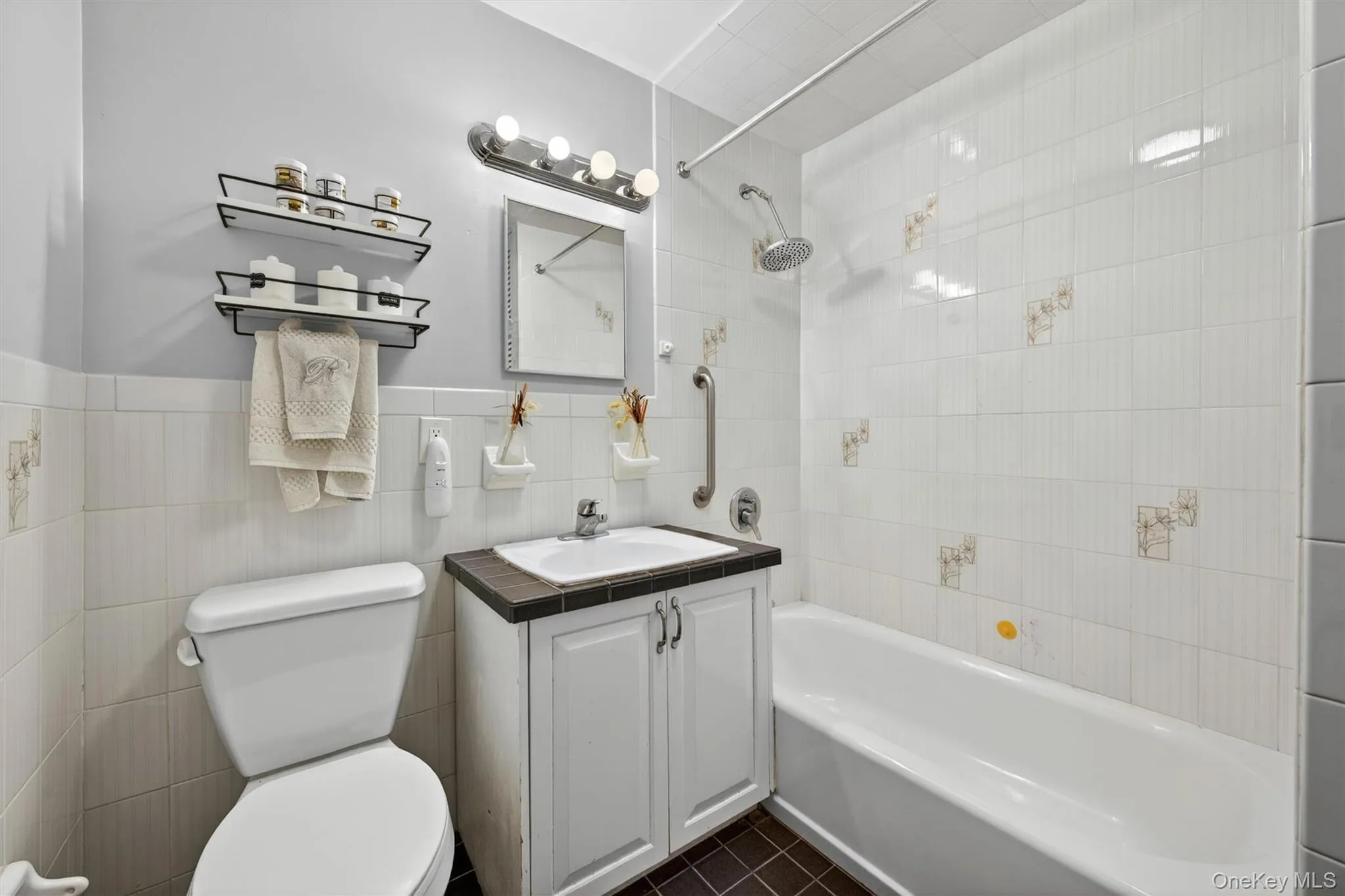 414 Buena Vista Road, Clarkstown, NY, 5 Bedrooms Bedrooms, 9 Rooms Rooms,3 BathroomsBathrooms,Residential,For Rent,Buena Vista,0,1011924 414 Buena Vista Road, Clarkstown, NY, 5 Bedrooms Bedrooms, 9 Rooms Rooms,3 BathroomsBathrooms,Residential,For Rent,Buena Vista,0,1011924
