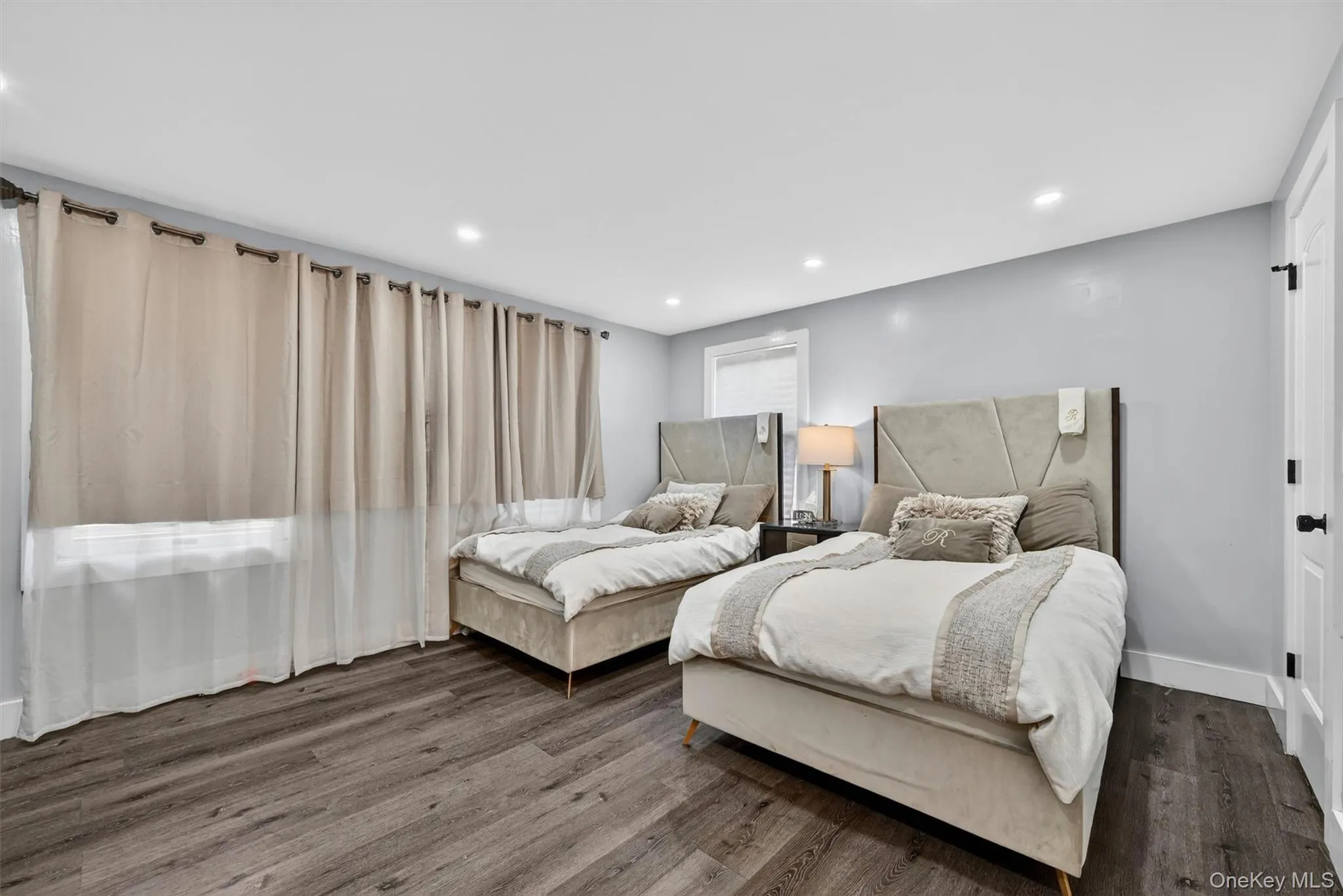 414 Buena Vista Road, Clarkstown, NY, 5 Bedrooms Bedrooms, 9 Rooms Rooms,3 BathroomsBathrooms,Residential,For Rent,Buena Vista,0,1011924 414 Buena Vista Road, Clarkstown, NY, 5 Bedrooms Bedrooms, 9 Rooms Rooms,3 BathroomsBathrooms,Residential,For Rent,Buena Vista,0,1011924