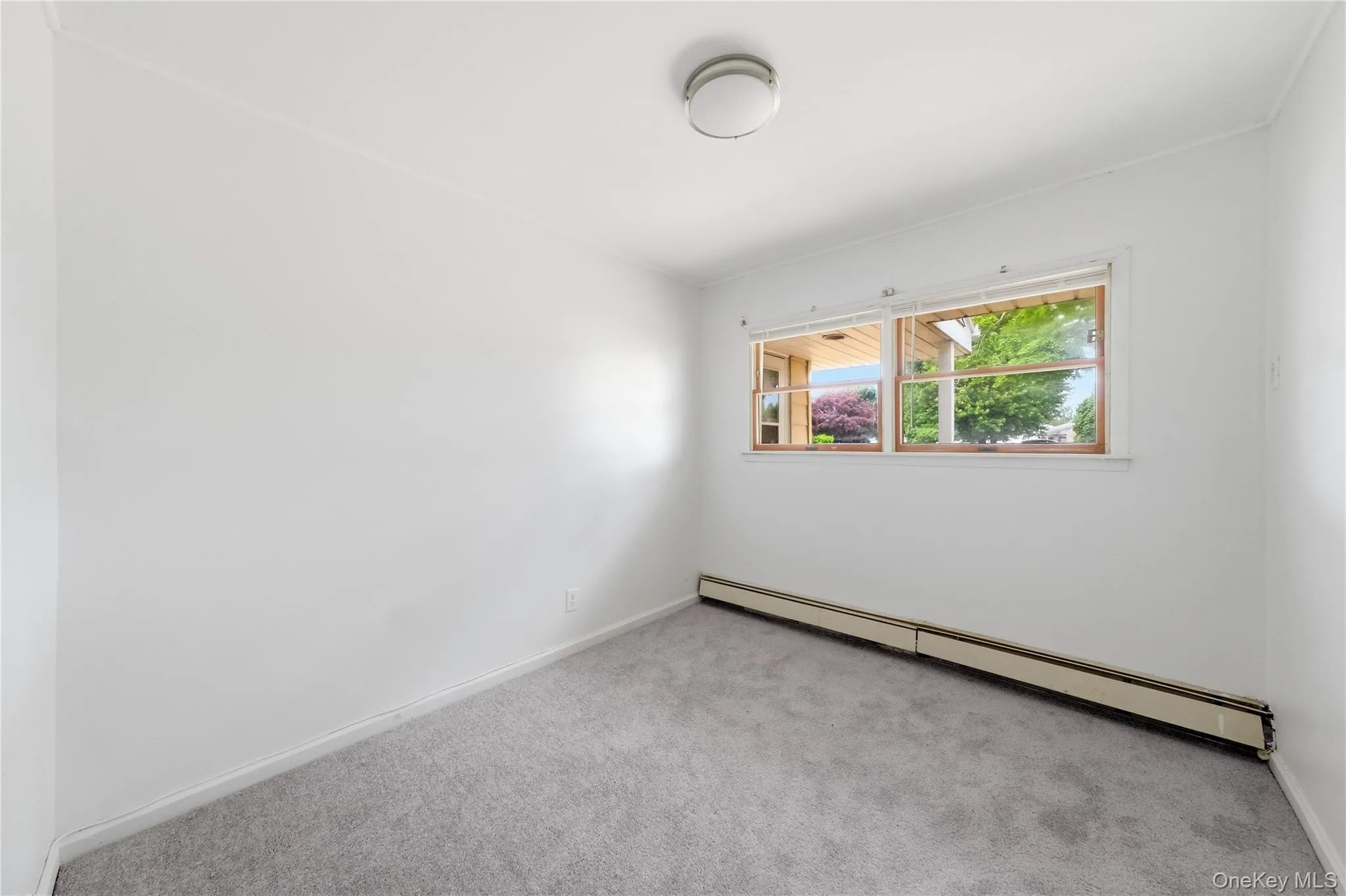 67 End Avenue, Oyster Bay, NY, 3 Bedrooms Bedrooms, 10 Rooms Rooms,1 BathroomBathrooms,Residential,For Rent,End,0,1011928 67 End Avenue, Oyster Bay, NY, 3 Bedrooms Bedrooms, 10 Rooms Rooms,1 BathroomBathrooms,Residential,For Rent,End,0,1011928