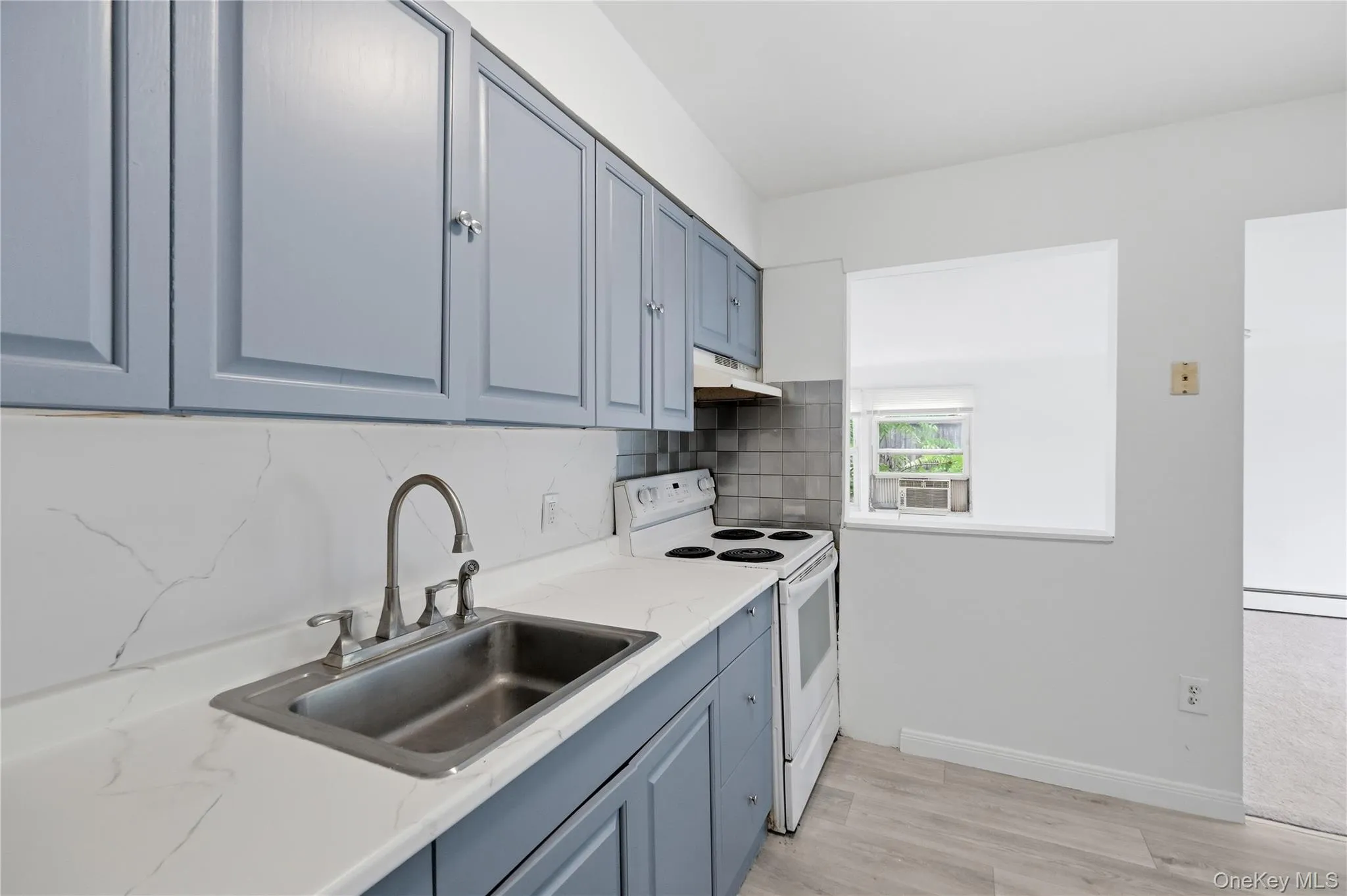 67 End Avenue, Oyster Bay, NY, 3 Bedrooms Bedrooms, 10 Rooms Rooms,1 BathroomBathrooms,Residential,For Rent,End,0,1011928 67 End Avenue, Oyster Bay, NY, 3 Bedrooms Bedrooms, 10 Rooms Rooms,1 BathroomBathrooms,Residential,For Rent,End,0,1011928
