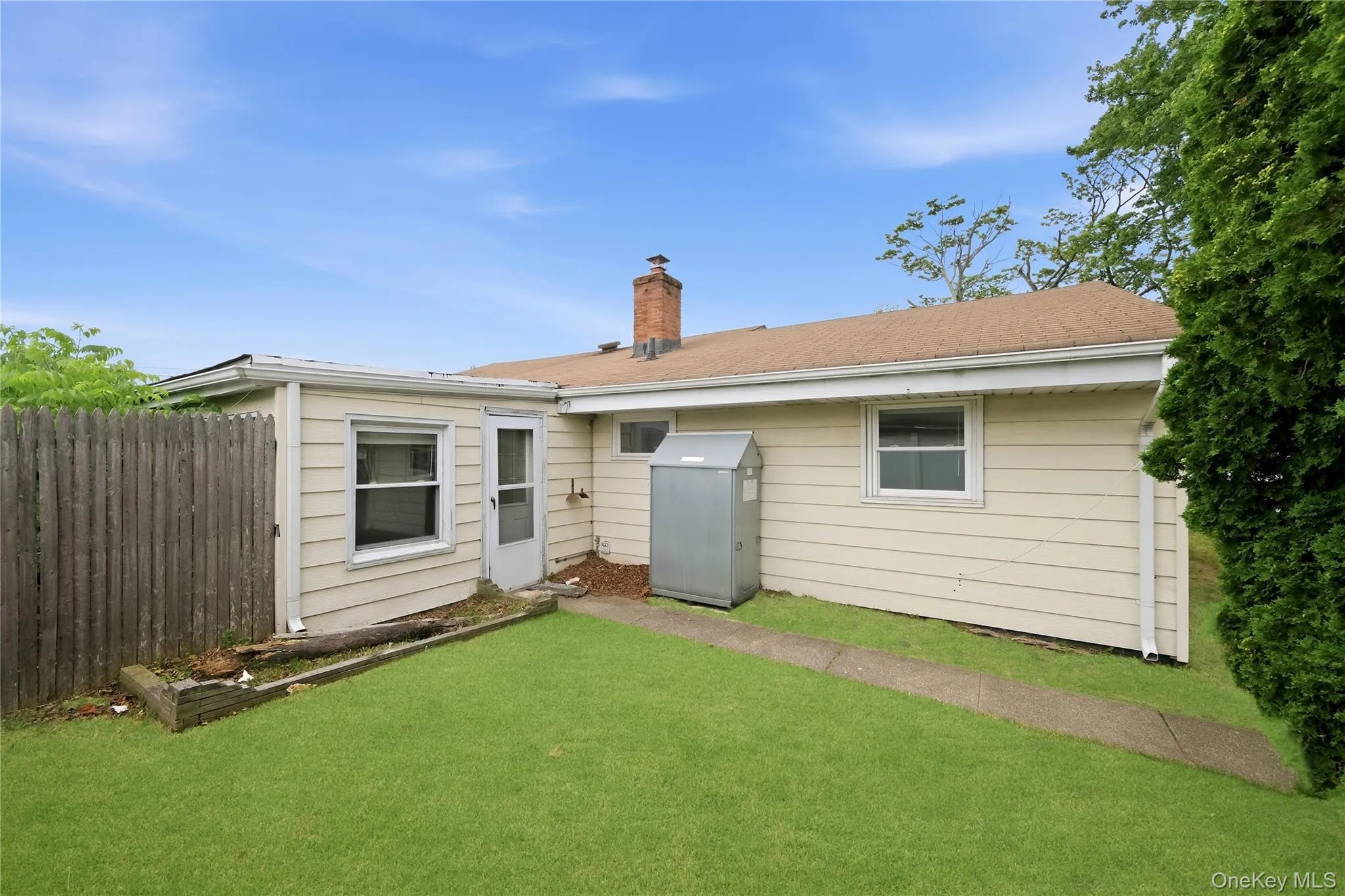 67 End Avenue, Oyster Bay, NY, 3 Bedrooms Bedrooms, 10 Rooms Rooms,1 BathroomBathrooms,Residential,For Rent,End,0,1011928 67 End Avenue, Oyster Bay, NY, 3 Bedrooms Bedrooms, 10 Rooms Rooms,1 BathroomBathrooms,Residential,For Rent,End,0,1011928