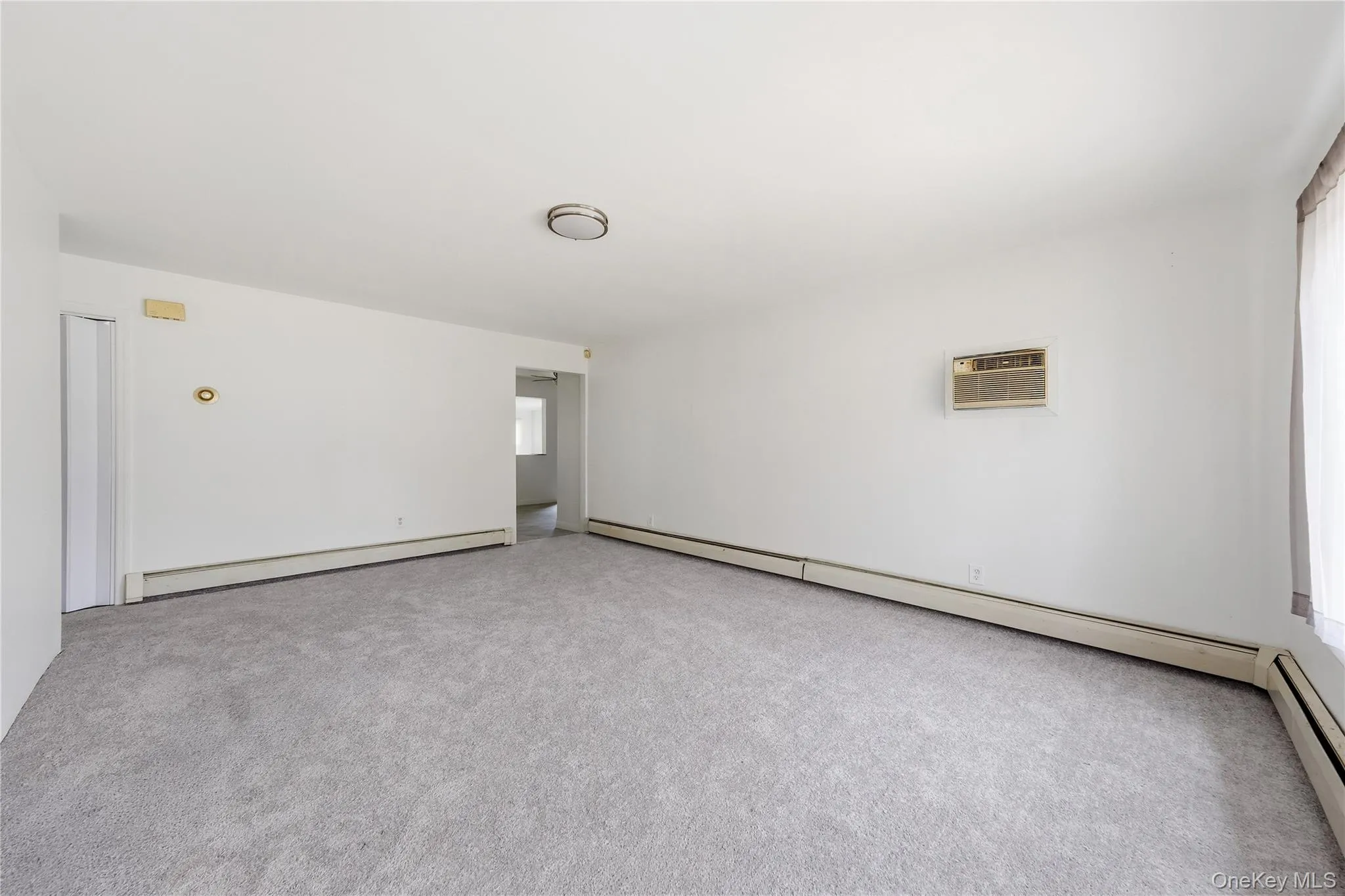 67 End Avenue, Oyster Bay, NY, 3 Bedrooms Bedrooms, 10 Rooms Rooms,1 BathroomBathrooms,Residential,For Rent,End,0,1011928 67 End Avenue, Oyster Bay, NY, 3 Bedrooms Bedrooms, 10 Rooms Rooms,1 BathroomBathrooms,Residential,For Rent,End,0,1011928