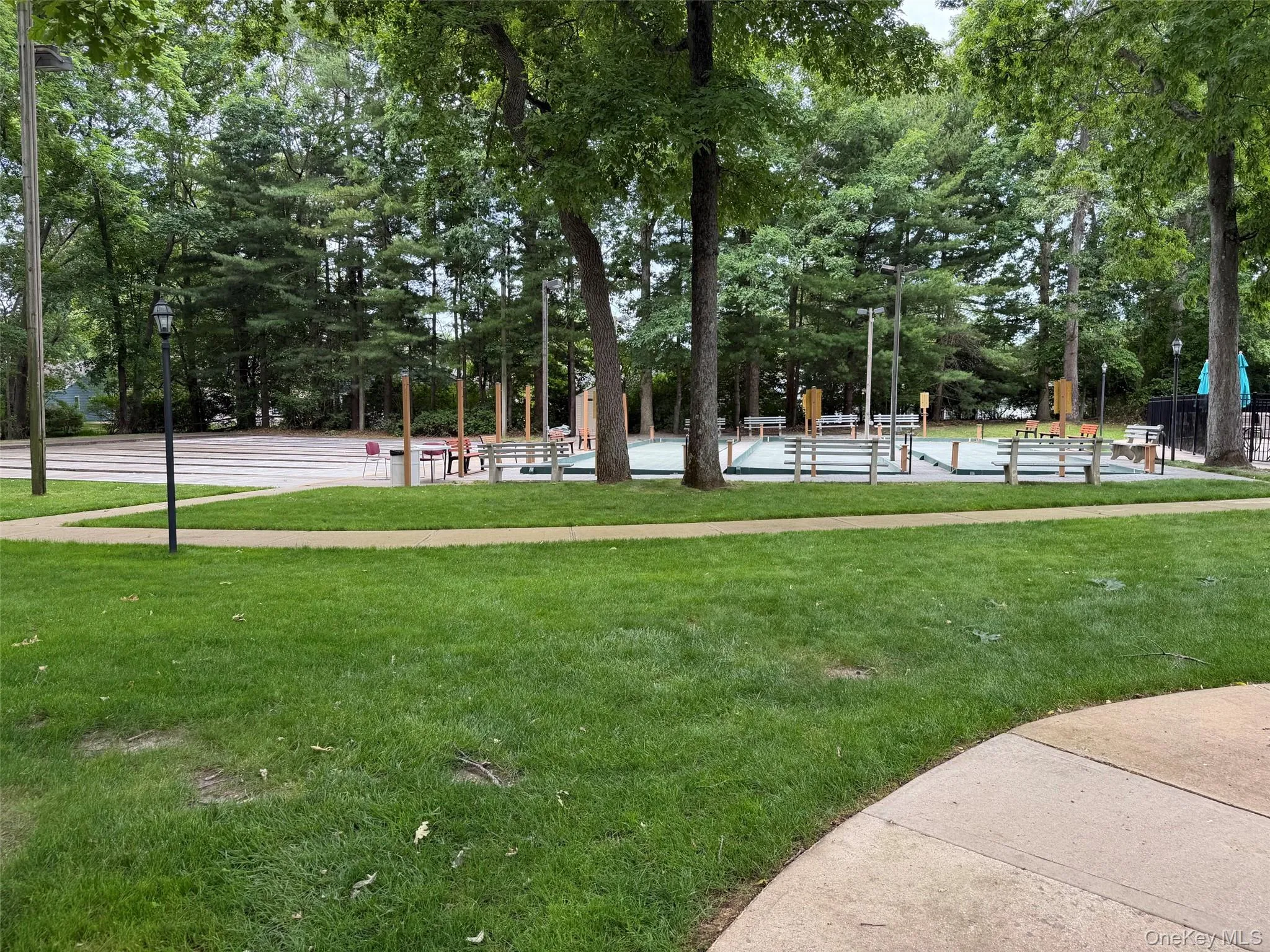 183 Kingston Drive, Brookhaven, NY, 2 Bedrooms Bedrooms, 5 Rooms Rooms,1 BathroomBathrooms,Residential,For Rent,Kingston,0,1011932 183 Kingston Drive, Brookhaven, NY, 2 Bedrooms Bedrooms, 5 Rooms Rooms,1 BathroomBathrooms,Residential,For Rent,Kingston,0,1011932