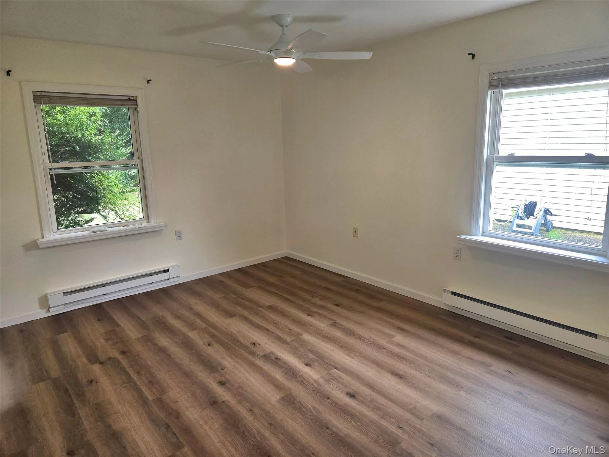 183 Kingston Drive, Brookhaven, NY, 2 Bedrooms Bedrooms, 5 Rooms Rooms,1 BathroomBathrooms,Residential,For Rent,Kingston,0,1011932 183 Kingston Drive, Brookhaven, NY, 2 Bedrooms Bedrooms, 5 Rooms Rooms,1 BathroomBathrooms,Residential,For Rent,Kingston,0,1011932