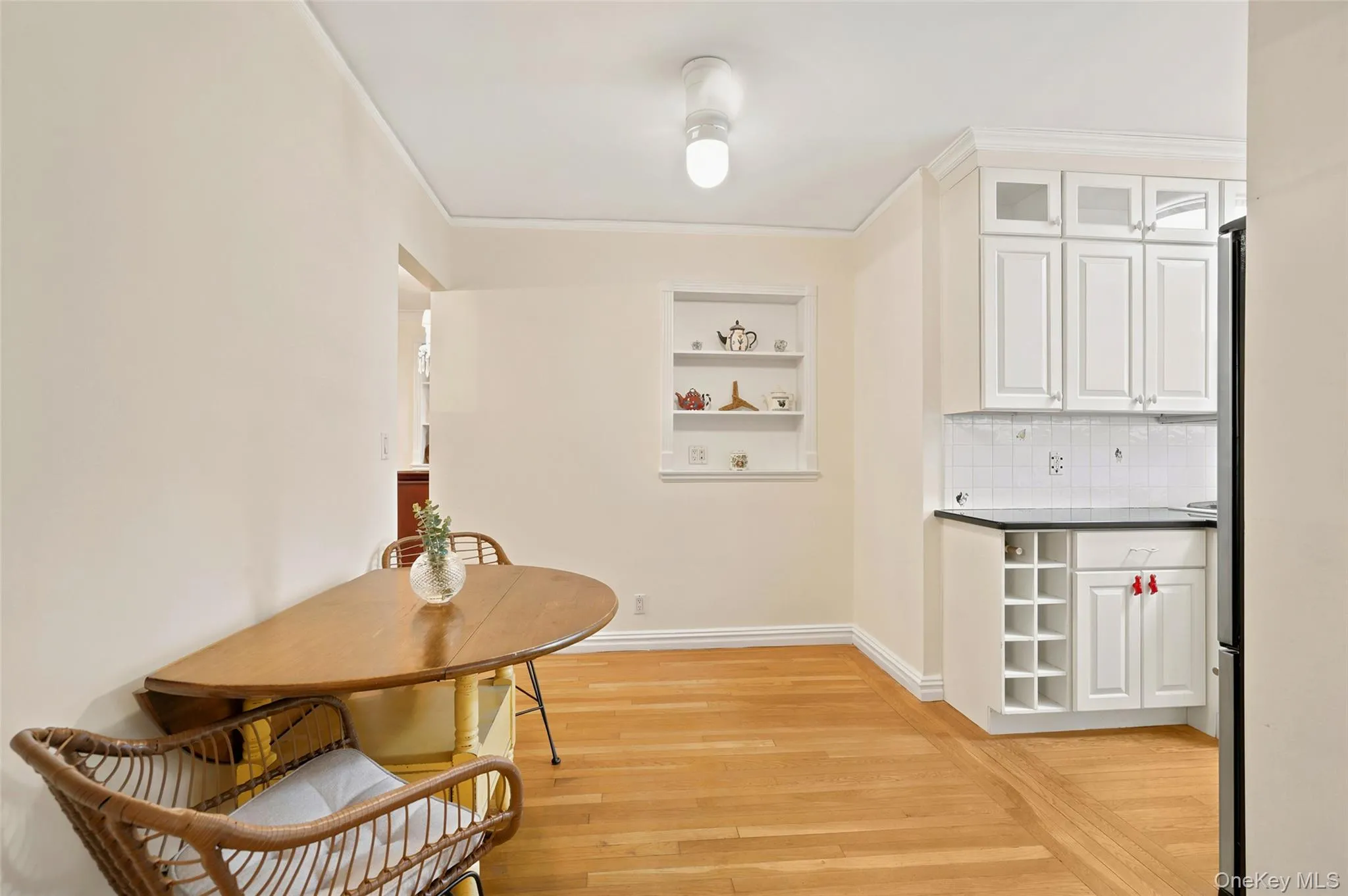 949 Palmer Road, Yonkers, NY, 3 Bedrooms Bedrooms, 7 Rooms Rooms,2 BathroomsBathrooms,Residential,For Rent,Palmer,0,1011934 949 Palmer Road, Yonkers, NY, 3 Bedrooms Bedrooms, 7 Rooms Rooms,2 BathroomsBathrooms,Residential,For Rent,Palmer,0,1011934