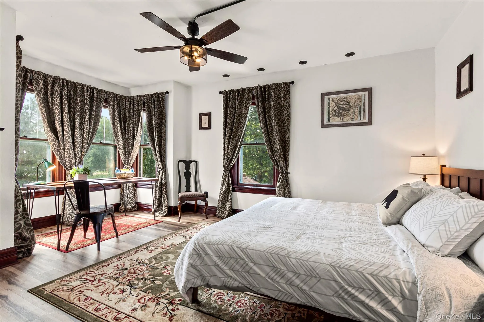28 Grandview Avenue, Catskill, NY, 4 Bedrooms Bedrooms, 7 Rooms Rooms,2 BathroomsBathrooms,Residential,For Rent,Grandview,0,1011941 28 Grandview Avenue, Catskill, NY, 4 Bedrooms Bedrooms, 7 Rooms Rooms,2 BathroomsBathrooms,Residential,For Rent,Grandview,0,1011941