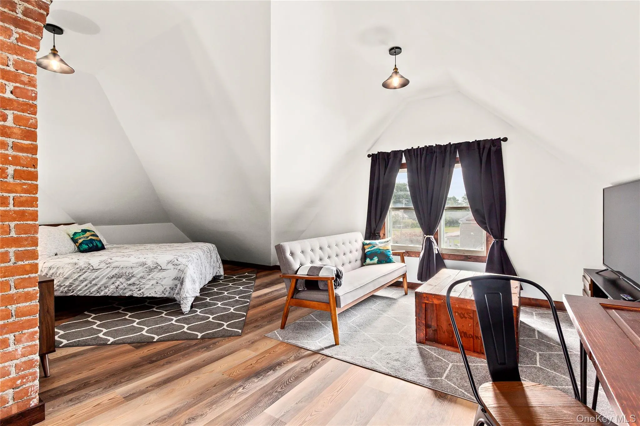 28 Grandview Avenue, Catskill, NY, 4 Bedrooms Bedrooms, 7 Rooms Rooms,2 BathroomsBathrooms,Residential,For Rent,Grandview,0,1011941 28 Grandview Avenue, Catskill, NY, 4 Bedrooms Bedrooms, 7 Rooms Rooms,2 BathroomsBathrooms,Residential,For Rent,Grandview,0,1011941