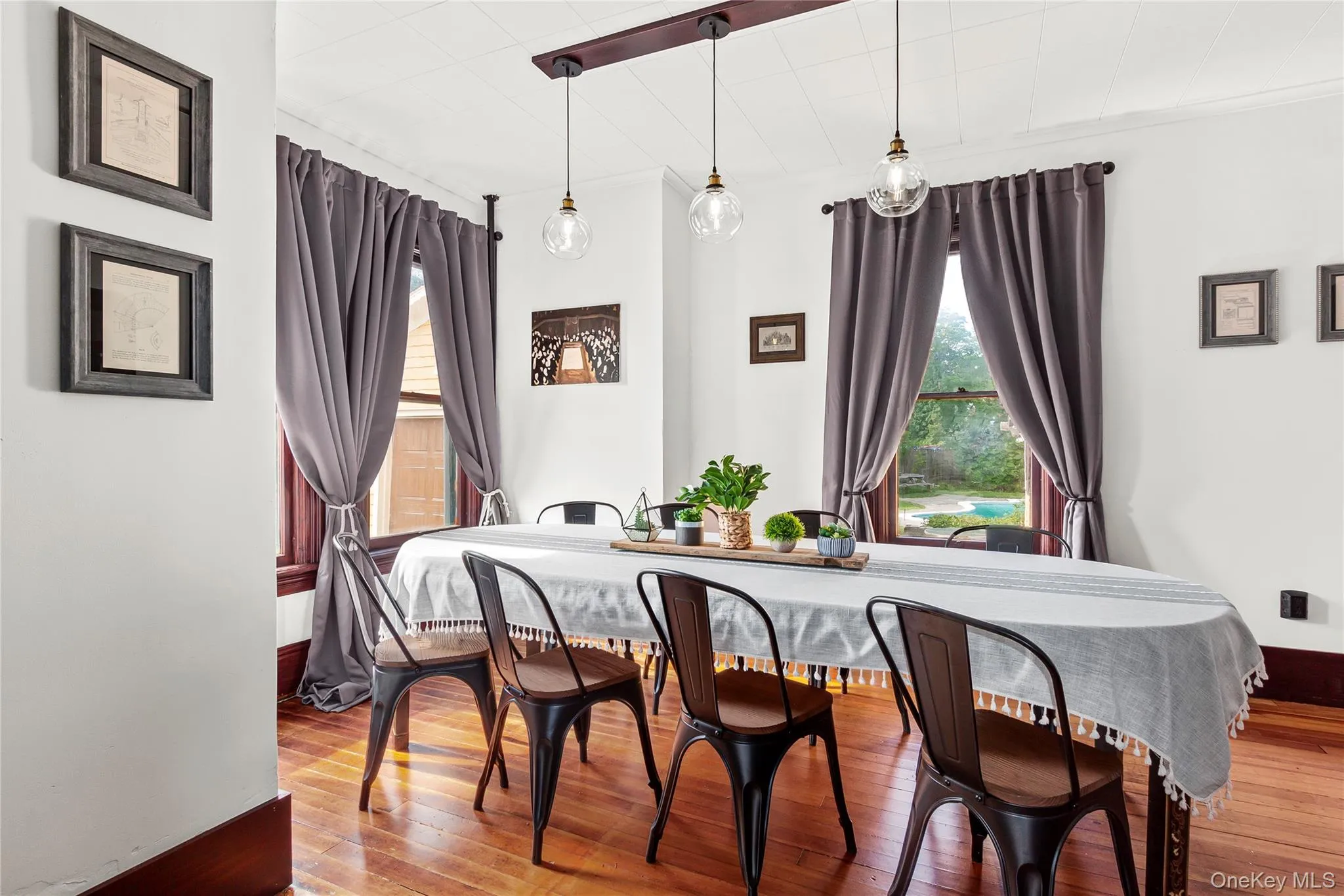 28 Grandview Avenue, Catskill, NY, 4 Bedrooms Bedrooms, 7 Rooms Rooms,2 BathroomsBathrooms,Residential,For Rent,Grandview,0,1011941 28 Grandview Avenue, Catskill, NY, 4 Bedrooms Bedrooms, 7 Rooms Rooms,2 BathroomsBathrooms,Residential,For Rent,Grandview,0,1011941