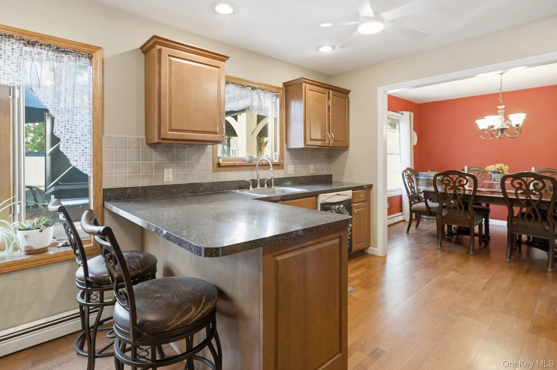 28 Cedar Heights Drive, Brookhaven, NY, 3 Bedrooms Bedrooms, 8 Rooms Rooms,1 BathroomBathrooms,Residential,For Rent,Cedar Heights,0,1011945 28 Cedar Heights Drive, Brookhaven, NY, 3 Bedrooms Bedrooms, 8 Rooms Rooms,1 BathroomBathrooms,Residential,For Rent,Cedar Heights,0,1011945