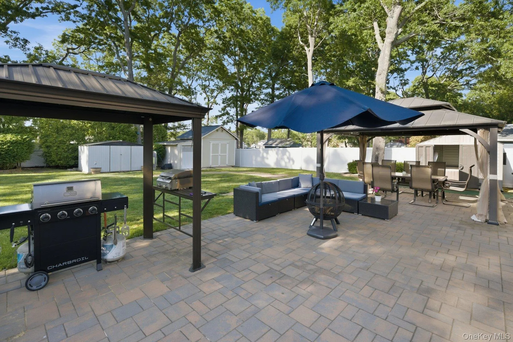 28 Cedar Heights Drive, Brookhaven, NY, 3 Bedrooms Bedrooms, 8 Rooms Rooms,1 BathroomBathrooms,Residential,For Rent,Cedar Heights,0,1011945 28 Cedar Heights Drive, Brookhaven, NY, 3 Bedrooms Bedrooms, 8 Rooms Rooms,1 BathroomBathrooms,Residential,For Rent,Cedar Heights,0,1011945