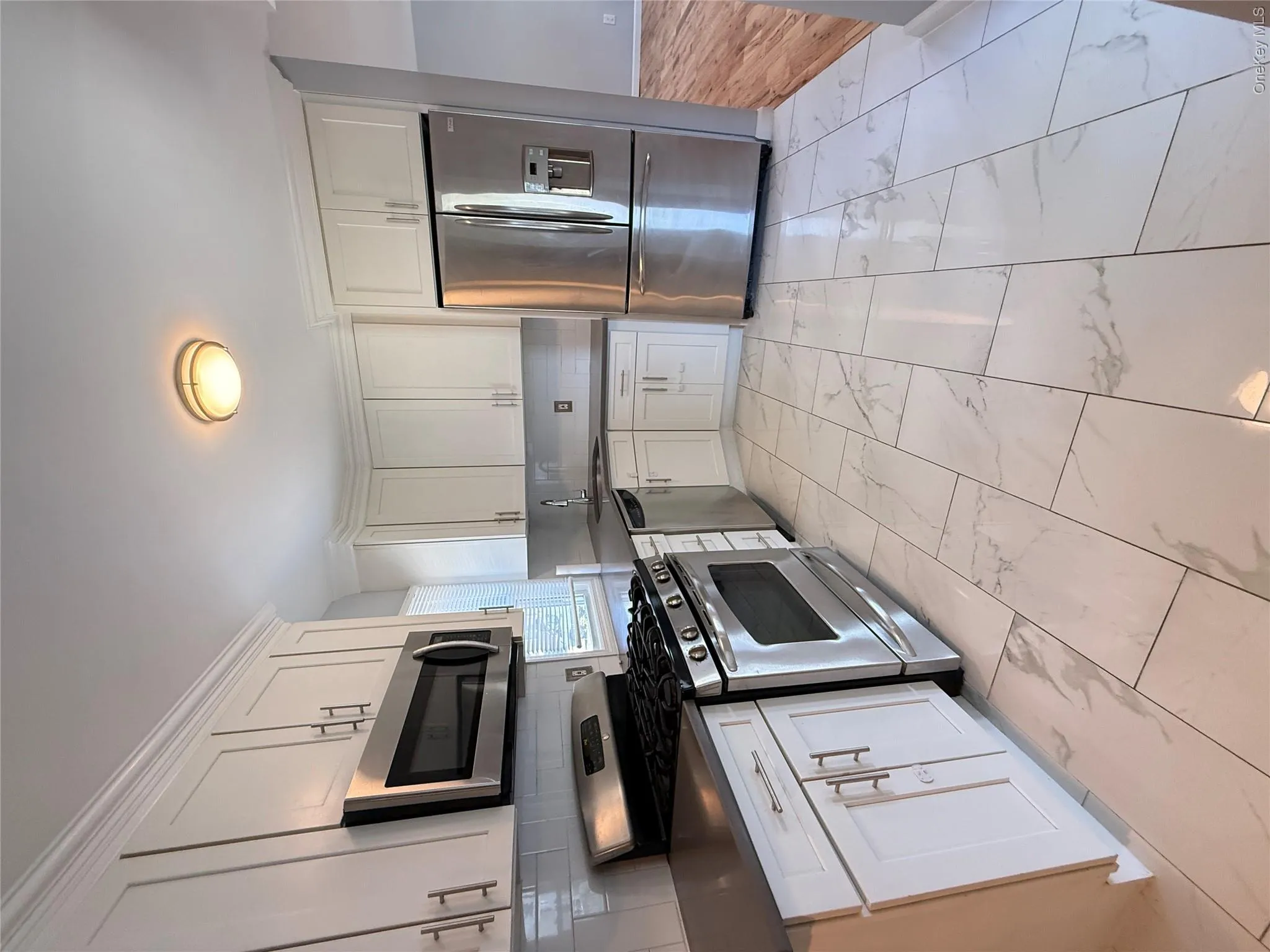 15 Mirin Avenue, Hempstead, NY, 3 Bedrooms Bedrooms, 7 Rooms Rooms,2 BathroomsBathrooms,Residential,For Rent,Mirin,0,1011946 15 Mirin Avenue, Hempstead, NY, 3 Bedrooms Bedrooms, 7 Rooms Rooms,2 BathroomsBathrooms,Residential,For Rent,Mirin,0,1011946