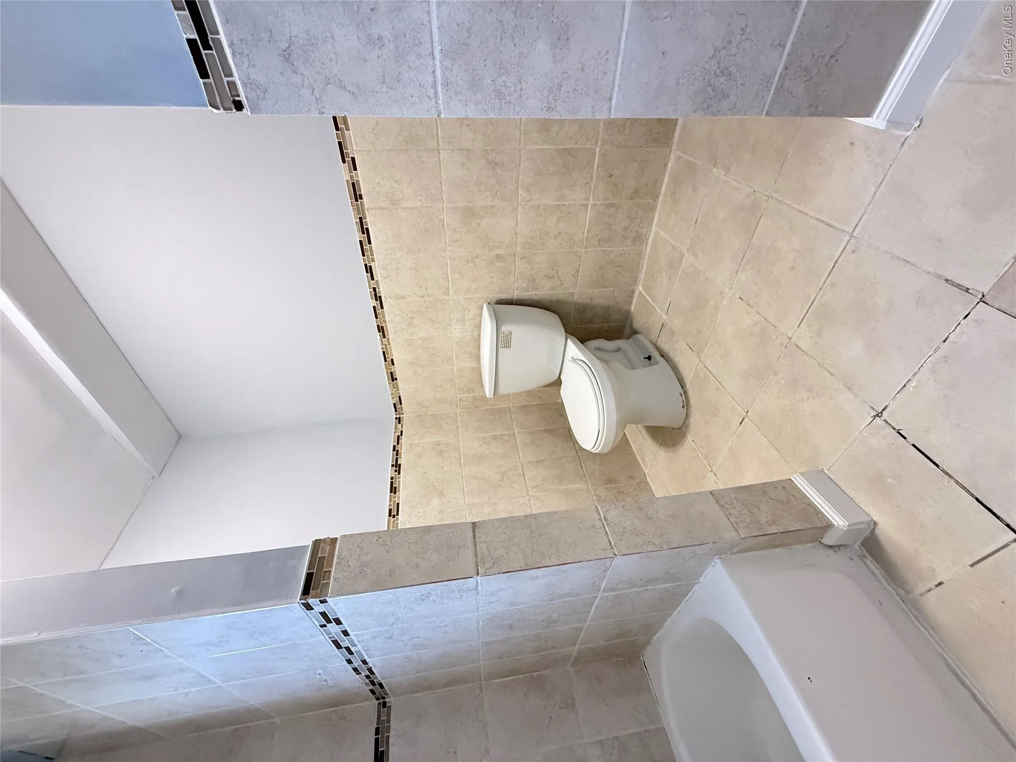 15 Mirin Avenue, Hempstead, NY, 3 Bedrooms Bedrooms, 7 Rooms Rooms,2 BathroomsBathrooms,Residential,For Rent,Mirin,0,1011946 15 Mirin Avenue, Hempstead, NY, 3 Bedrooms Bedrooms, 7 Rooms Rooms,2 BathroomsBathrooms,Residential,For Rent,Mirin,0,1011946