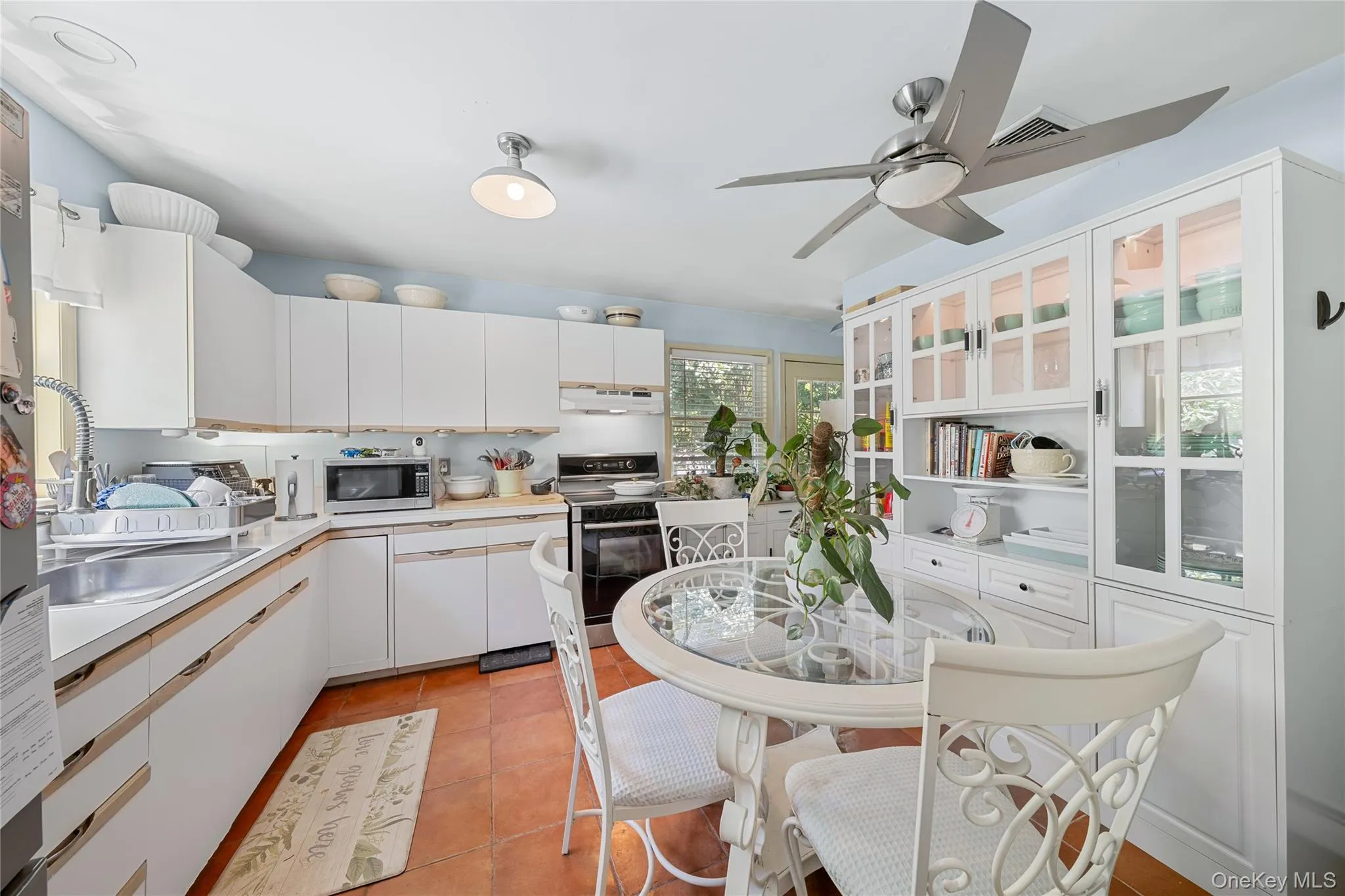 47 Floral Road, Brookhaven, NY, 3 Bedrooms Bedrooms, 7 Rooms Rooms,1 BathroomBathrooms,Residential,For Rent,Floral,0,1011949 47 Floral Road, Brookhaven, NY, 3 Bedrooms Bedrooms, 7 Rooms Rooms,1 BathroomBathrooms,Residential,For Rent,Floral,0,1011949
