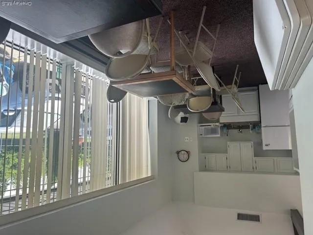 181 Laurel Lane, Hempstead, NY, 2 Bedrooms Bedrooms, 5 Rooms Rooms,1 BathroomBathrooms,Residential,For Rent,Laurel,0,1011950 181 Laurel Lane, Hempstead, NY, 2 Bedrooms Bedrooms, 5 Rooms Rooms,1 BathroomBathrooms,Residential,For Rent,Laurel,0,1011950