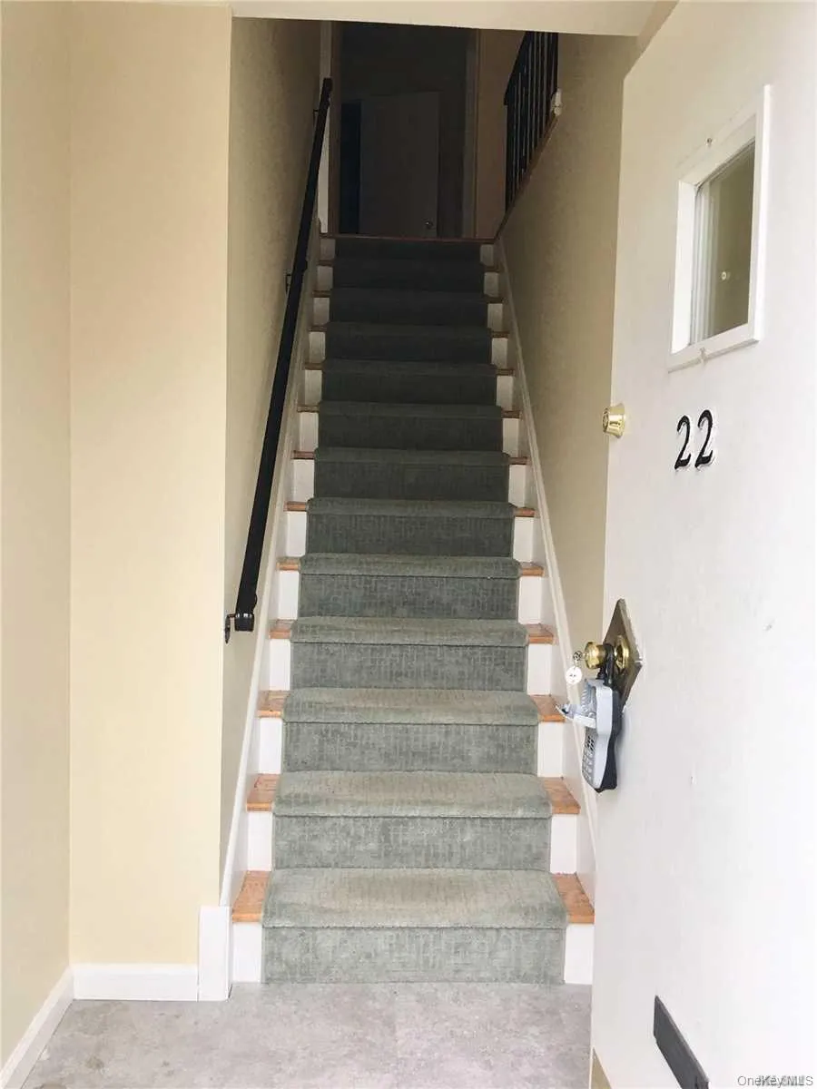 The Inside Stairway to #22 The Inside Stairway to #22