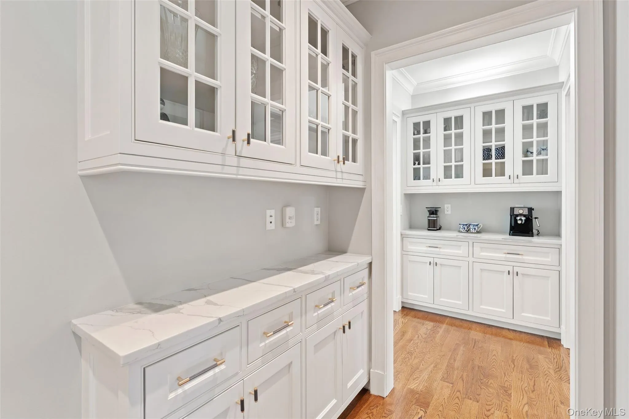 Butler pantry Butler pantry