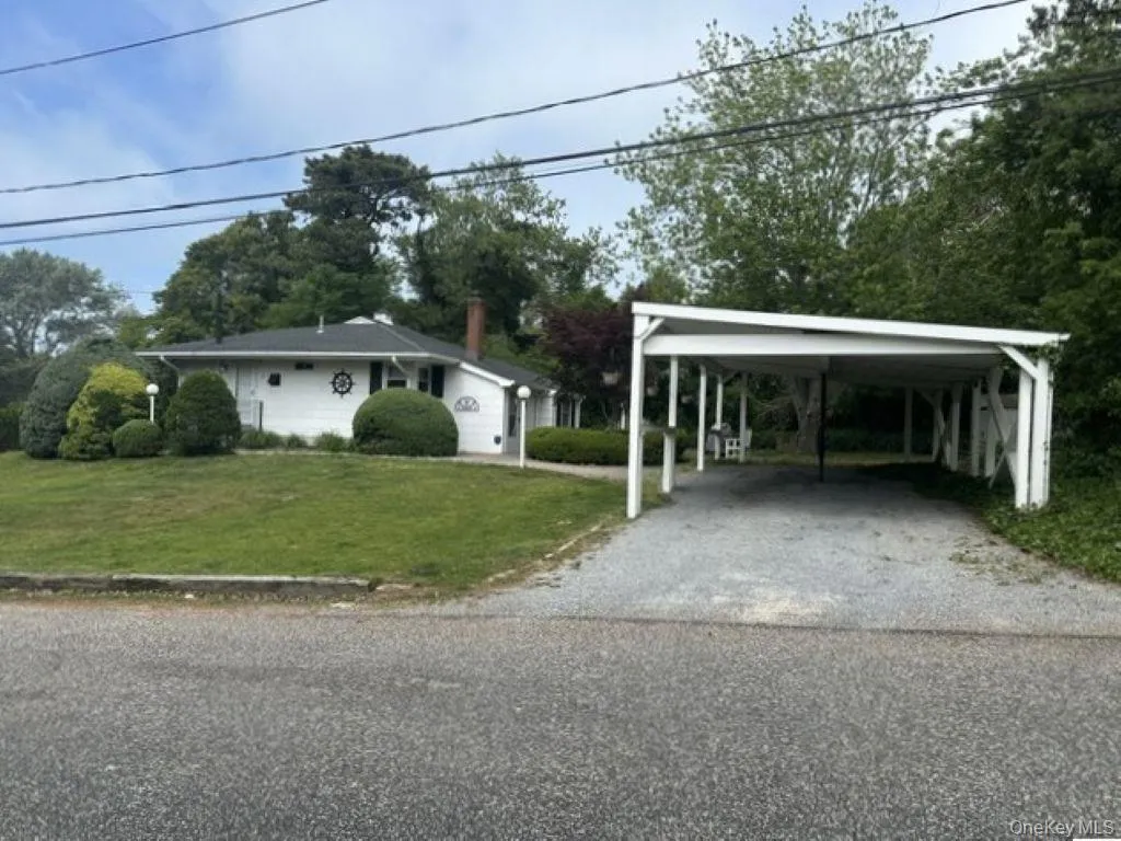 3 Wind Mill Lane, Southampton, NY, 3 Bedrooms Bedrooms, 6 Rooms Rooms,2 BathroomsBathrooms,Residential Lease,For Rent,Wind Mill,0,1011954 3 Wind Mill Lane, Southampton, NY, 3 Bedrooms Bedrooms, 6 Rooms Rooms,2 BathroomsBathrooms,Residential Lease,For Rent,Wind Mill,0,1011954