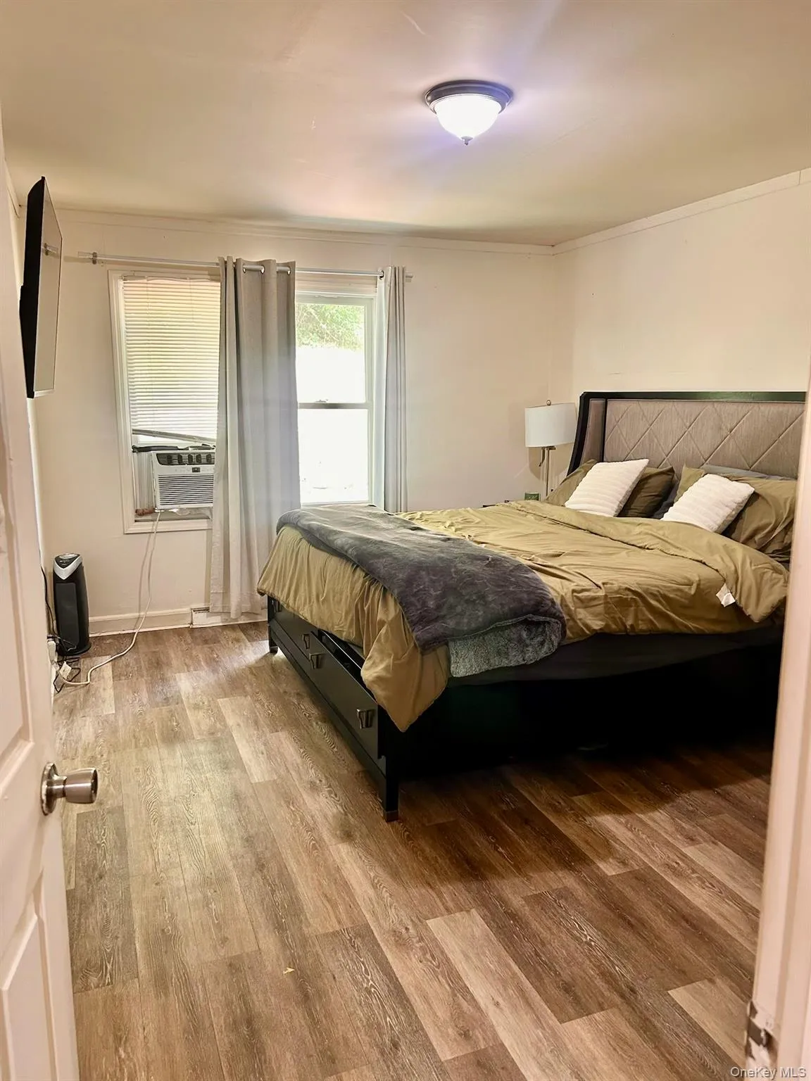16 Clove Road, Blooming Grove, NY, 3 Bedrooms Bedrooms, 6 Rooms Rooms,1 BathroomBathrooms,Residential,For Rent,Clove,0,1011956 16 Clove Road, Blooming Grove, NY, 3 Bedrooms Bedrooms, 6 Rooms Rooms,1 BathroomBathrooms,Residential,For Rent,Clove,0,1011956