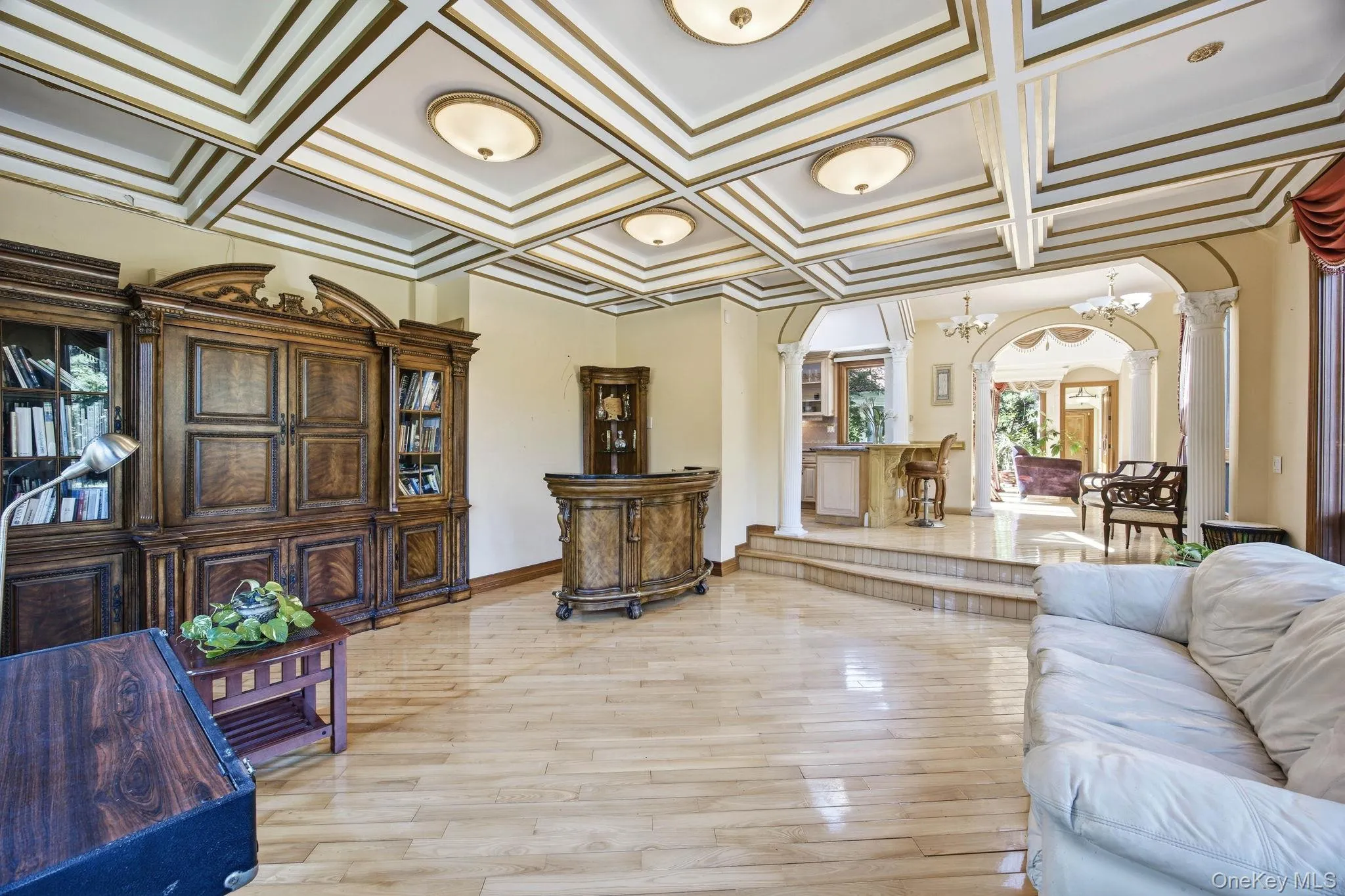 1 Bridle Path Drive, North Hempstead, NY, 7 Bedrooms Bedrooms, 12 Rooms Rooms,6 BathroomsBathrooms,Residential Lease,For Rent,Bridle Path,0,1011961 1 Bridle Path Drive, North Hempstead, NY, 7 Bedrooms Bedrooms, 12 Rooms Rooms,6 BathroomsBathrooms,Residential Lease,For Rent,Bridle Path,0,1011961