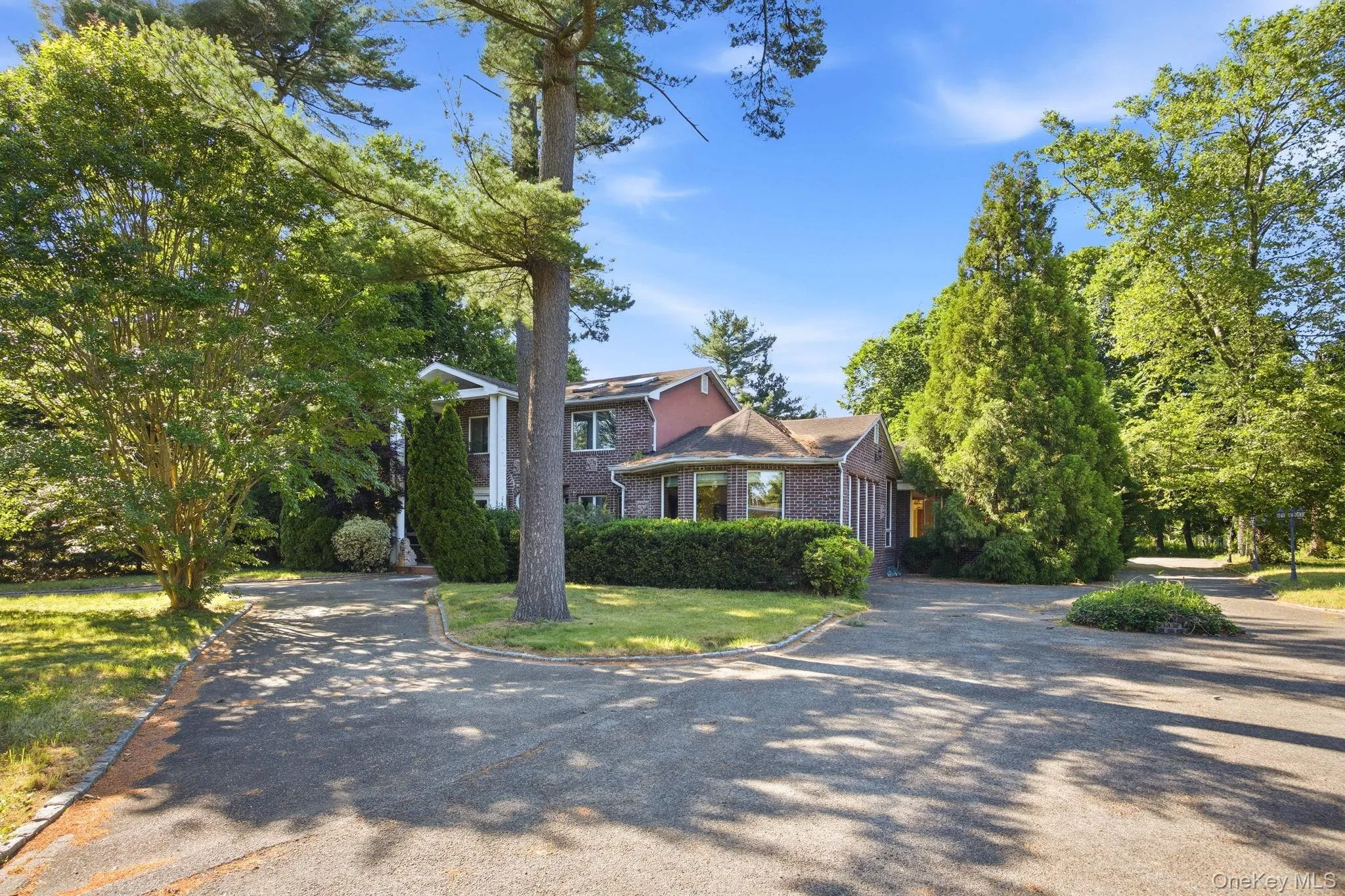 1 Bridle Path Drive, North Hempstead, NY, 7 Bedrooms Bedrooms, 12 Rooms Rooms,6 BathroomsBathrooms,Residential Lease,For Rent,Bridle Path,0,1011961 1 Bridle Path Drive, North Hempstead, NY, 7 Bedrooms Bedrooms, 12 Rooms Rooms,6 BathroomsBathrooms,Residential Lease,For Rent,Bridle Path,0,1011961