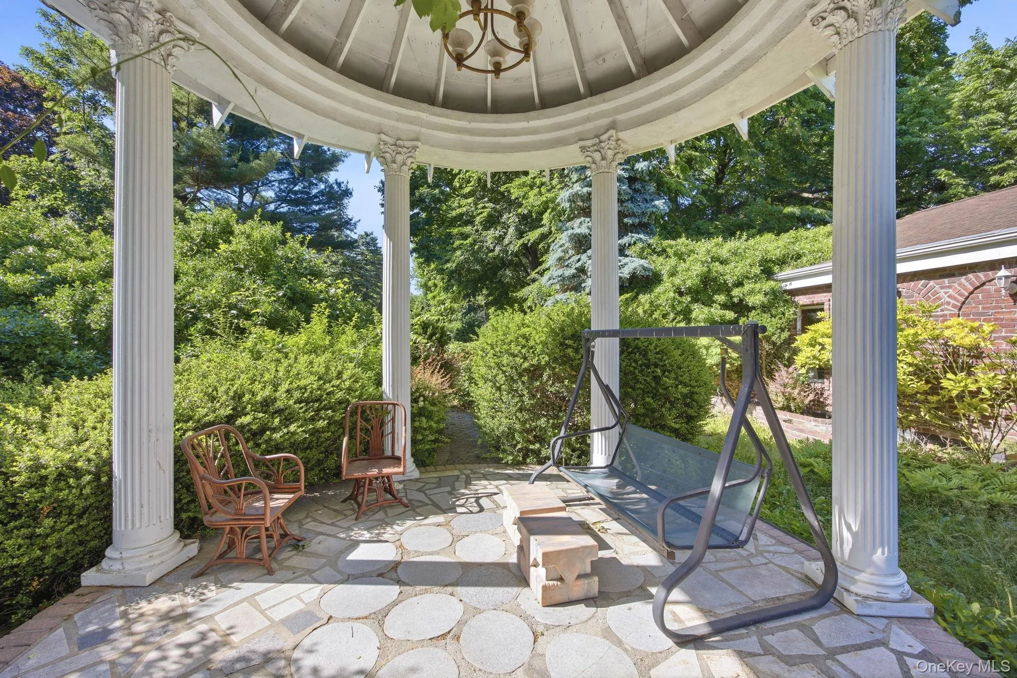 1 Bridle Path Drive, North Hempstead, NY, 7 Bedrooms Bedrooms, 12 Rooms Rooms,6 BathroomsBathrooms,Residential Lease,For Rent,Bridle Path,0,1011961 1 Bridle Path Drive, North Hempstead, NY, 7 Bedrooms Bedrooms, 12 Rooms Rooms,6 BathroomsBathrooms,Residential Lease,For Rent,Bridle Path,0,1011961
