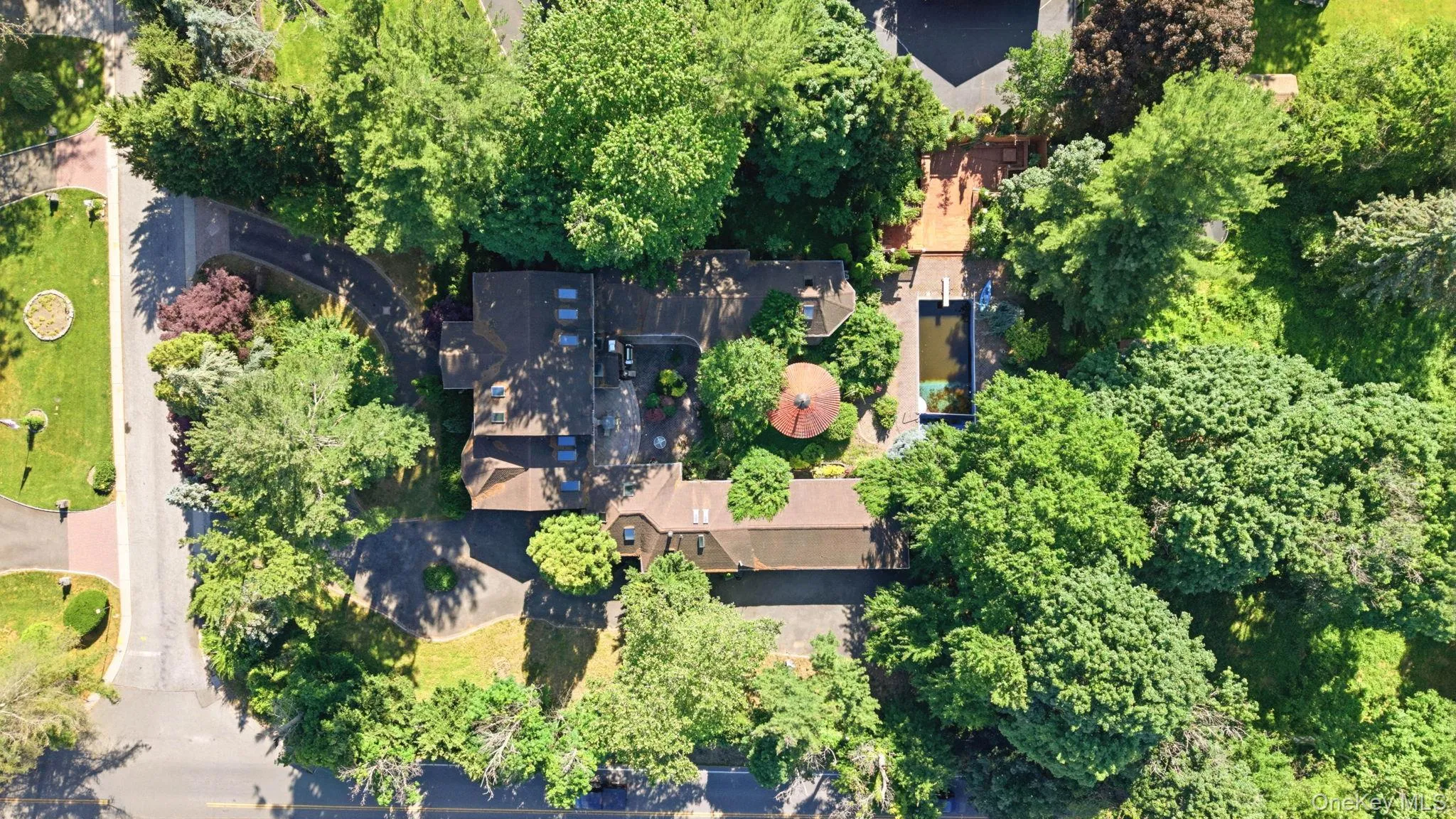 1 Bridle Path Drive, North Hempstead, NY, 7 Bedrooms Bedrooms, 12 Rooms Rooms,6 BathroomsBathrooms,Residential Lease,For Rent,Bridle Path,0,1011961 1 Bridle Path Drive, North Hempstead, NY, 7 Bedrooms Bedrooms, 12 Rooms Rooms,6 BathroomsBathrooms,Residential Lease,For Rent,Bridle Path,0,1011961