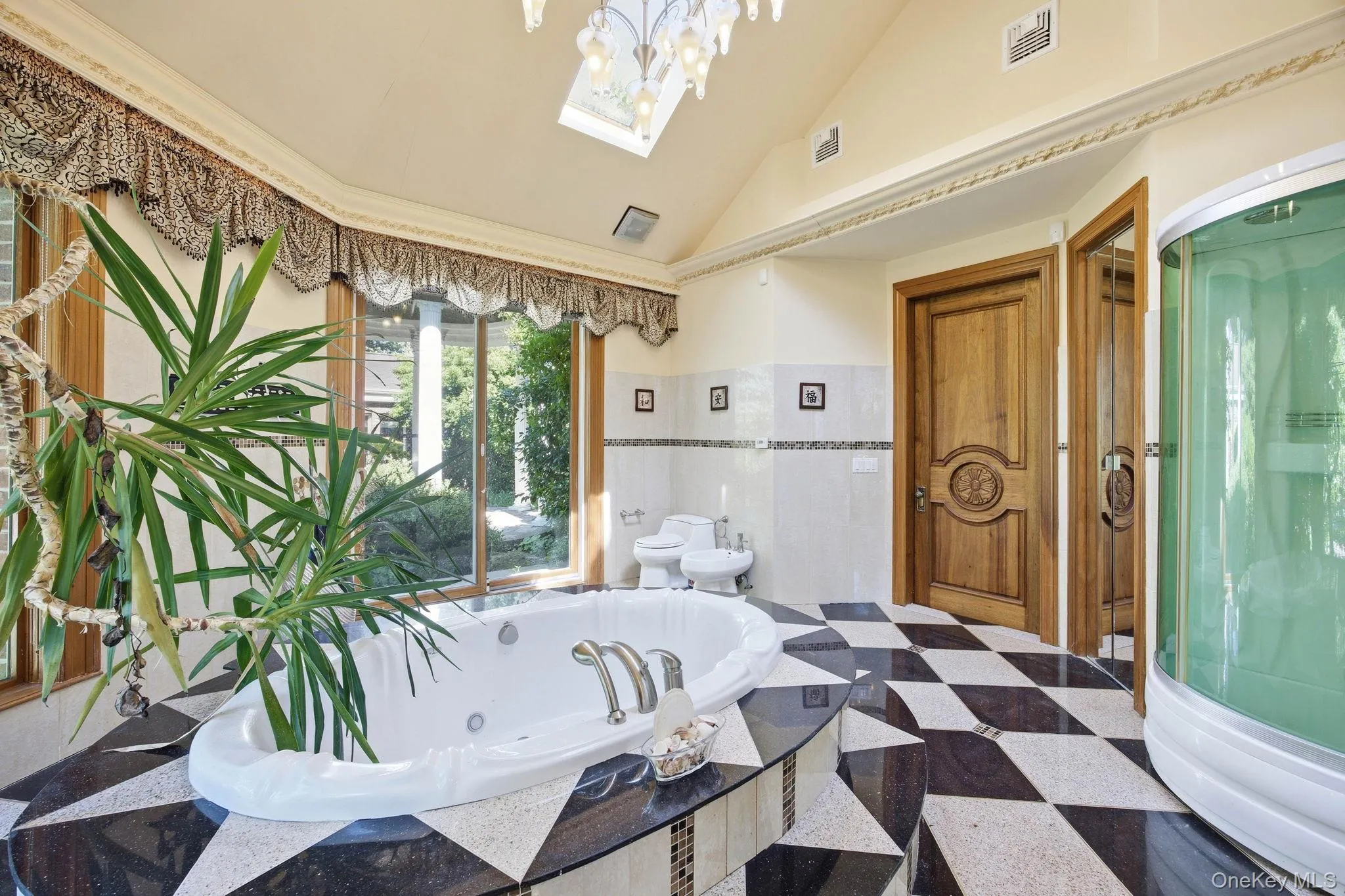 1 Bridle Path Drive, North Hempstead, NY, 7 Bedrooms Bedrooms, 12 Rooms Rooms,6 BathroomsBathrooms,Residential Lease,For Rent,Bridle Path,0,1011961 1 Bridle Path Drive, North Hempstead, NY, 7 Bedrooms Bedrooms, 12 Rooms Rooms,6 BathroomsBathrooms,Residential Lease,For Rent,Bridle Path,0,1011961