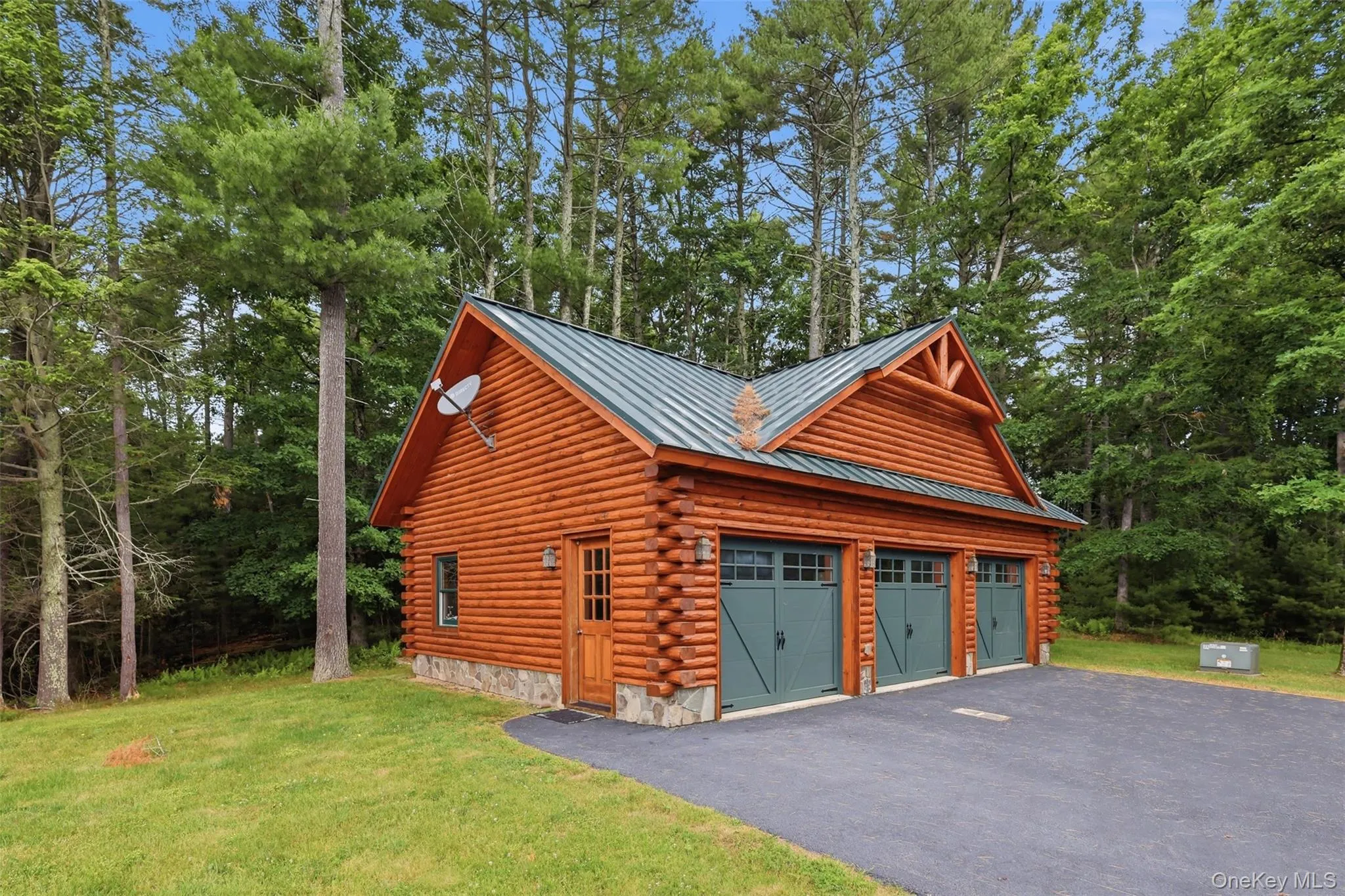 3 Garage BY Home 3 Garage BY Home