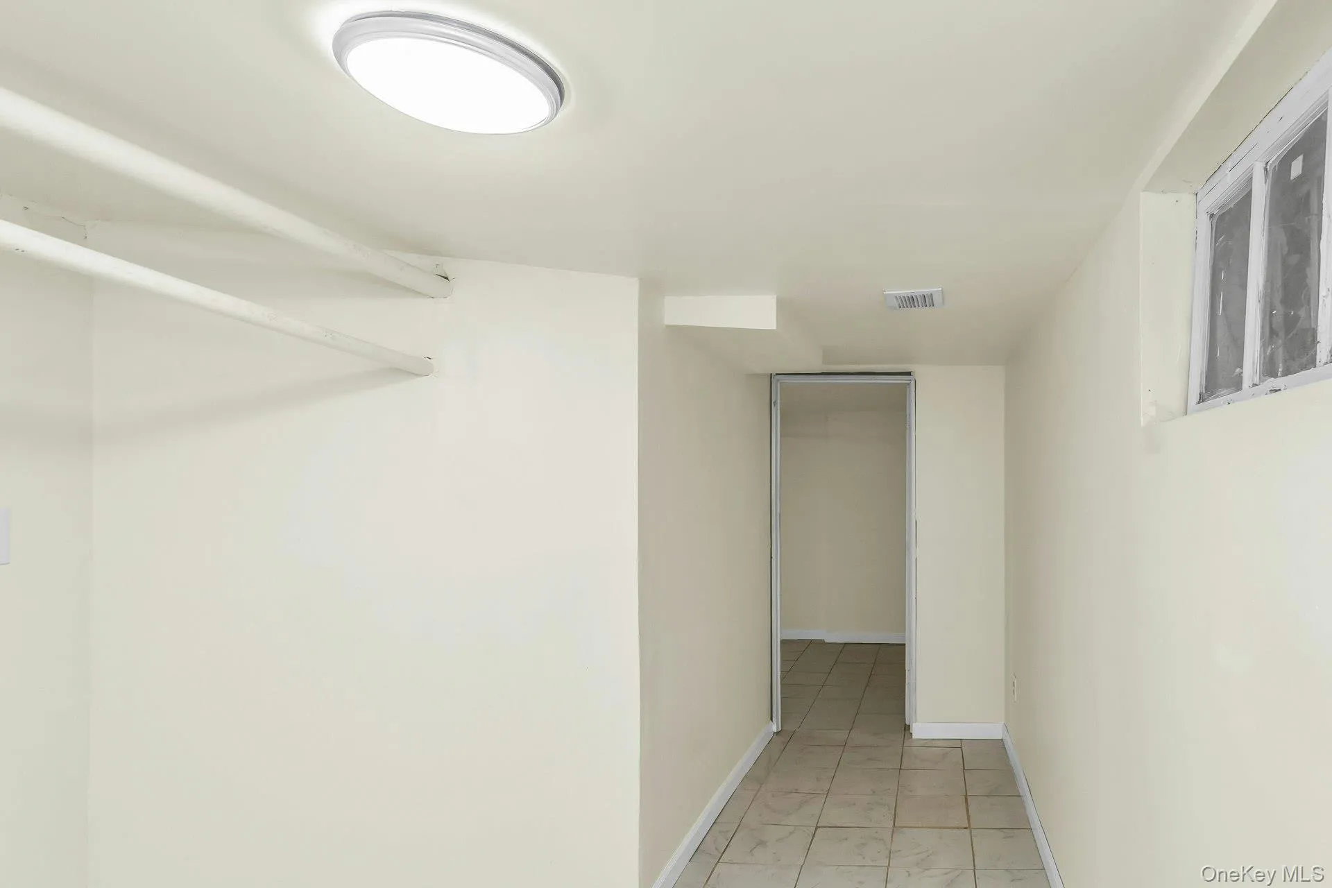78 Mc Kee Street, North Hempstead, NY, 2 Bedrooms Bedrooms, 5 Rooms Rooms,2 BathroomsBathrooms,Residential,For Rent,Mc Kee,0,1011970 78 Mc Kee Street, North Hempstead, NY, 2 Bedrooms Bedrooms, 5 Rooms Rooms,2 BathroomsBathrooms,Residential,For Rent,Mc Kee,0,1011970