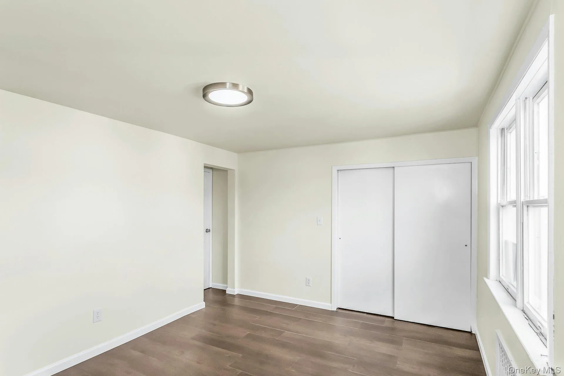 78 Mc Kee Street, North Hempstead, NY, 2 Bedrooms Bedrooms, 5 Rooms Rooms,2 BathroomsBathrooms,Residential,For Rent,Mc Kee,0,1011970 78 Mc Kee Street, North Hempstead, NY, 2 Bedrooms Bedrooms, 5 Rooms Rooms,2 BathroomsBathrooms,Residential,For Rent,Mc Kee,0,1011970