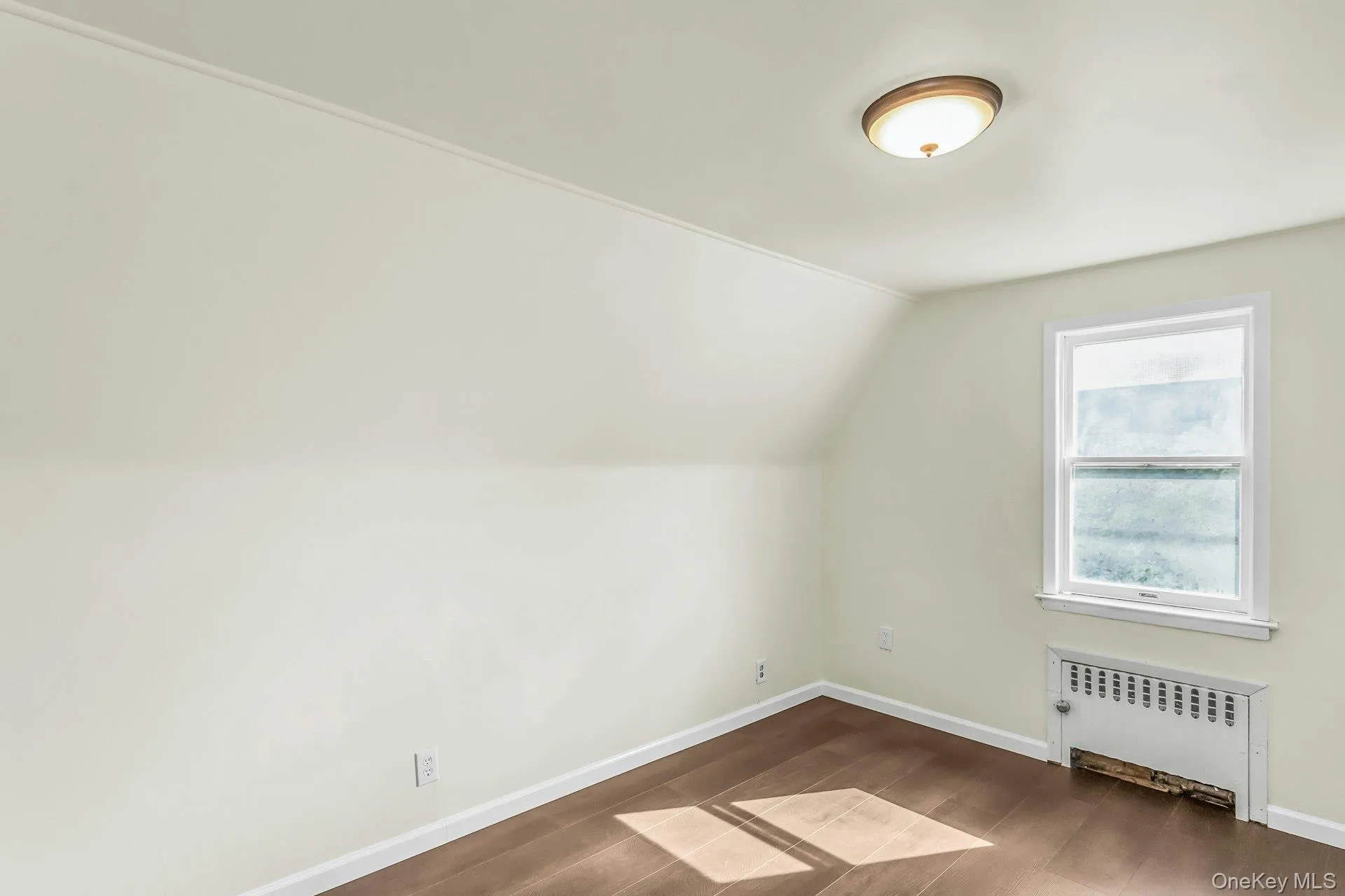 78 Mc Kee Street, North Hempstead, NY, 2 Bedrooms Bedrooms, 5 Rooms Rooms,2 BathroomsBathrooms,Residential,For Rent,Mc Kee,0,1011970 78 Mc Kee Street, North Hempstead, NY, 2 Bedrooms Bedrooms, 5 Rooms Rooms,2 BathroomsBathrooms,Residential,For Rent,Mc Kee,0,1011970
