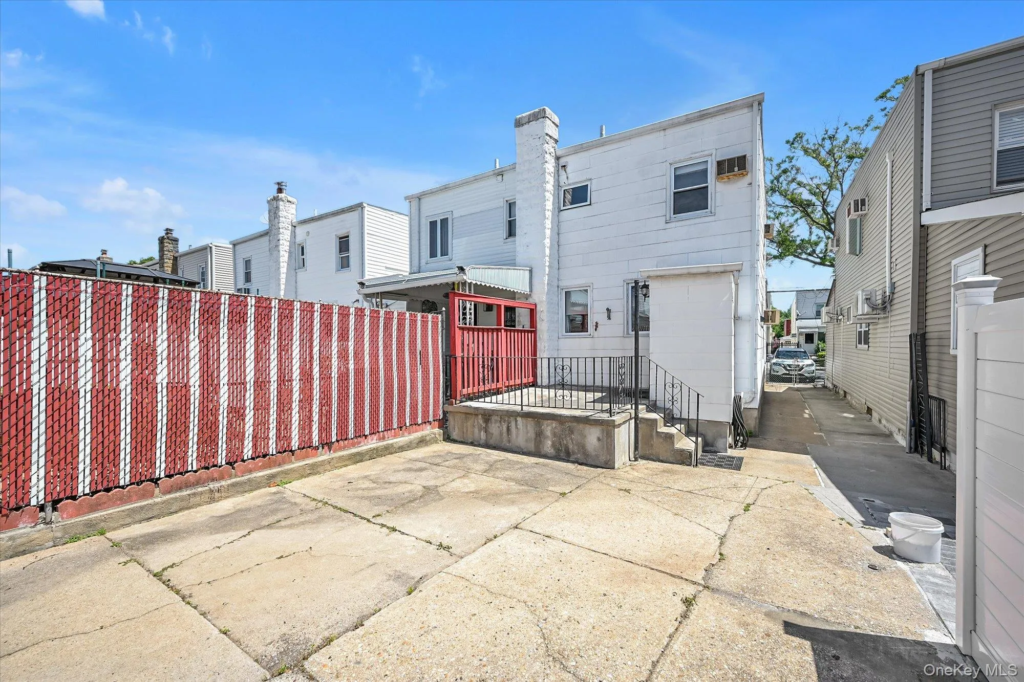 33-30 203rd Street, New York, NY, 3 Bedrooms Bedrooms, 6 Rooms Rooms,1 BathroomBathrooms,Residential,For Rent,203rd,0,1011973 33-30 203rd Street, New York, NY, 3 Bedrooms Bedrooms, 6 Rooms Rooms,1 BathroomBathrooms,Residential,For Rent,203rd,0,1011973
