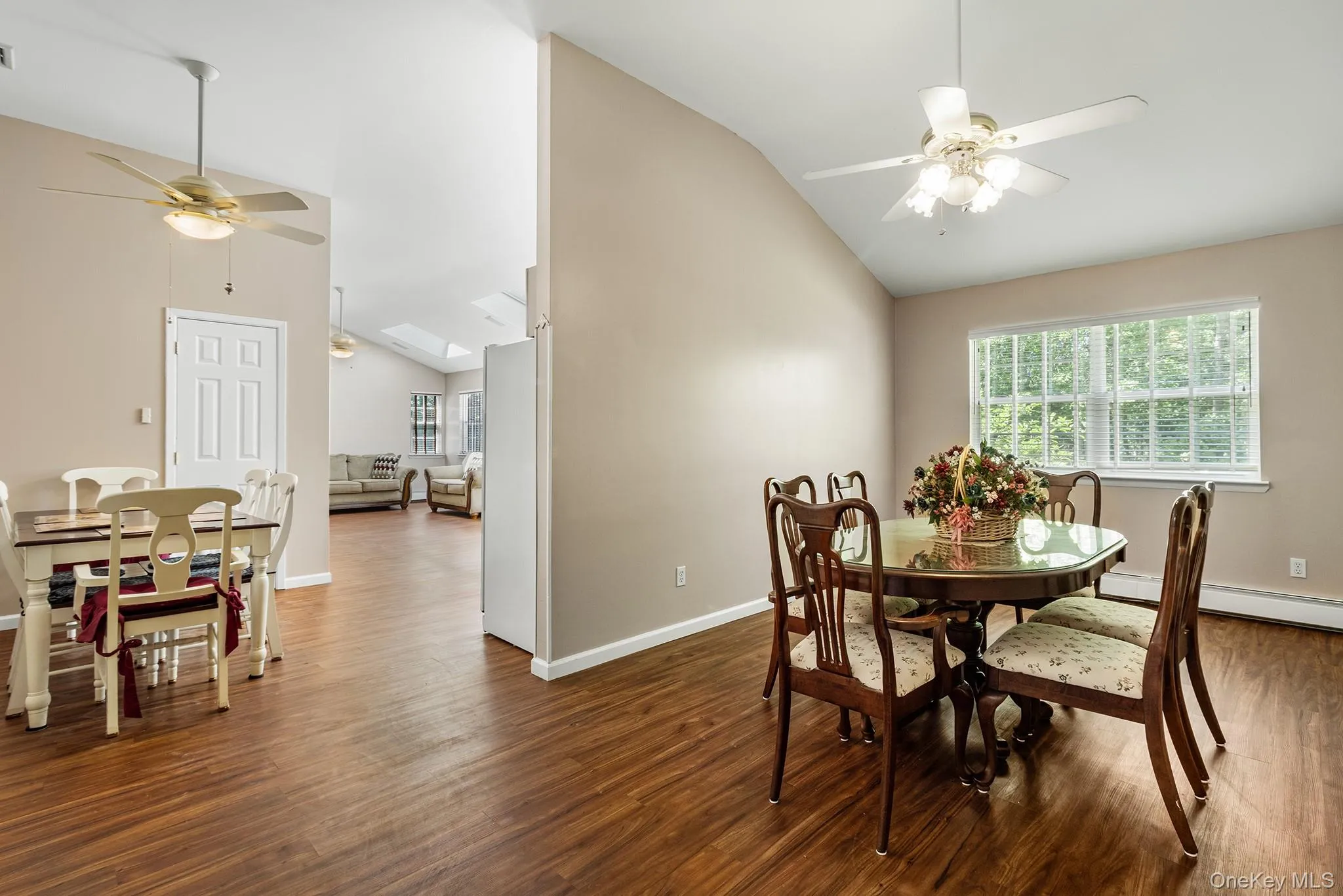 166 Richmond Avenue, Brookhaven, NY, 3 Bedrooms Bedrooms, 7 Rooms Rooms,2 BathroomsBathrooms,Residential,For Rent,Richmond,0,1011975 166 Richmond Avenue, Brookhaven, NY, 3 Bedrooms Bedrooms, 7 Rooms Rooms,2 BathroomsBathrooms,Residential,For Rent,Richmond,0,1011975
